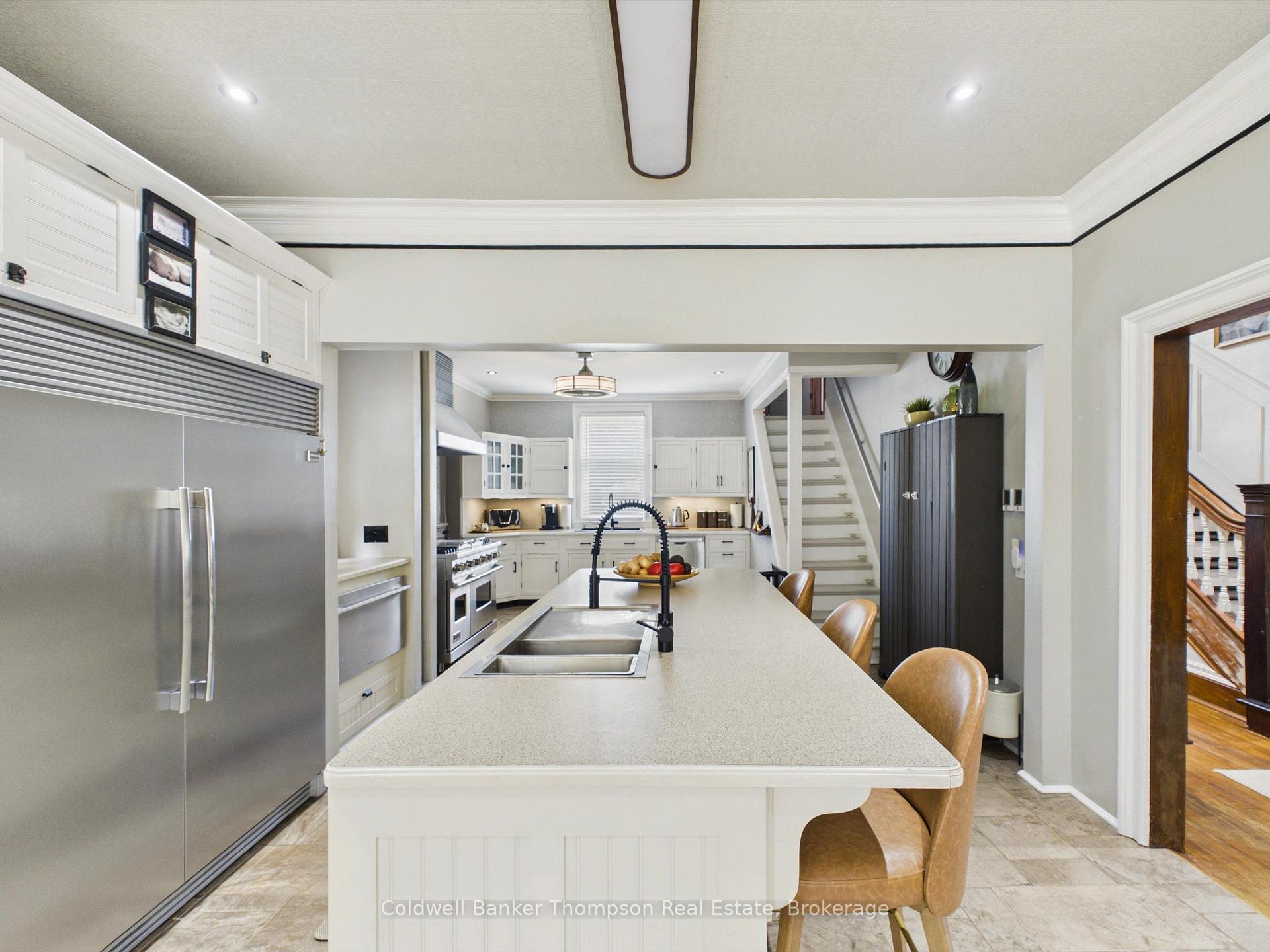 Photo 3 of 120 Sharpe Street, Burk's Falls — HOMEH