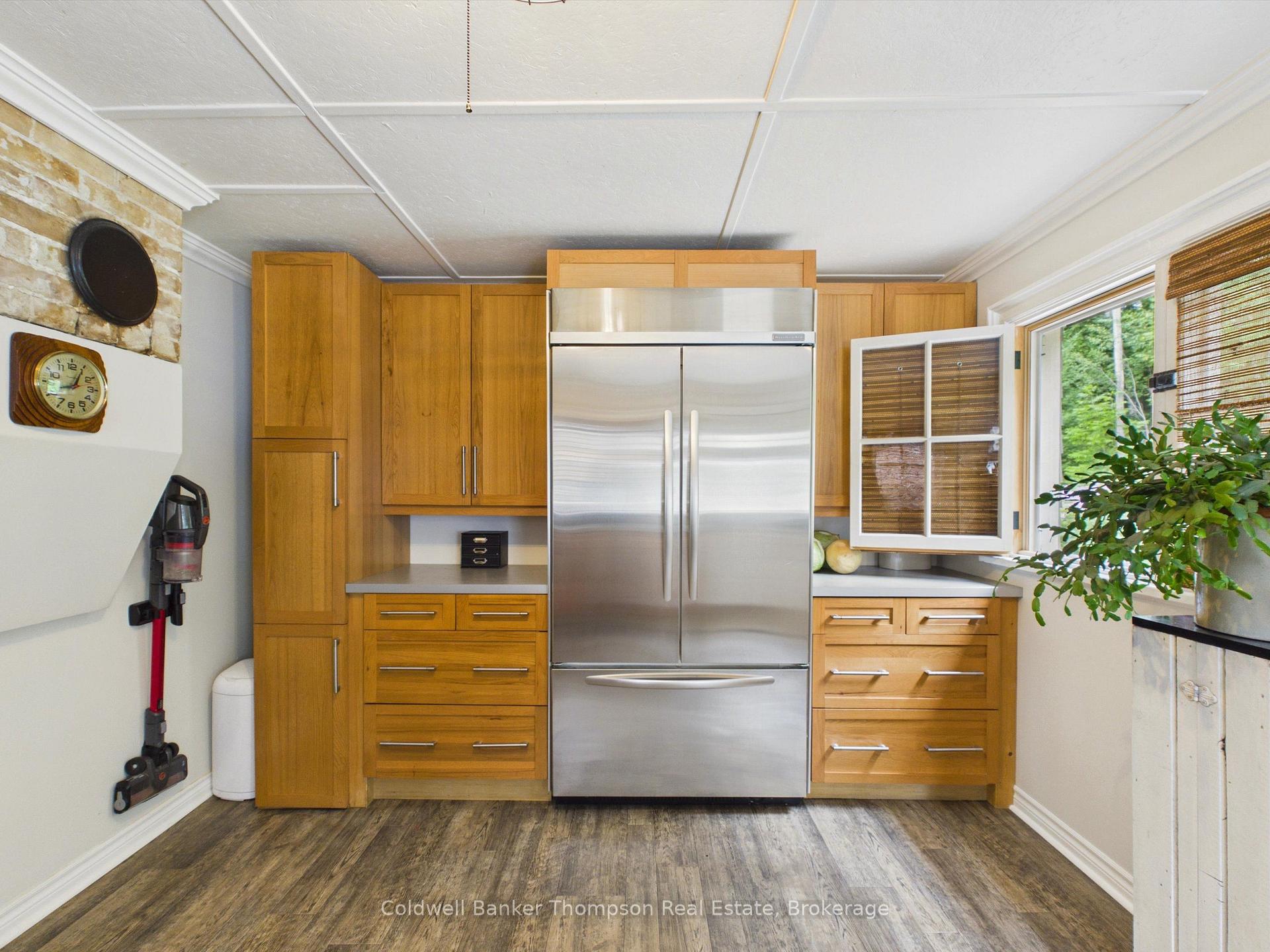 Photo 9 of 120 Sharpe Street, Burk's Falls — HOMEH