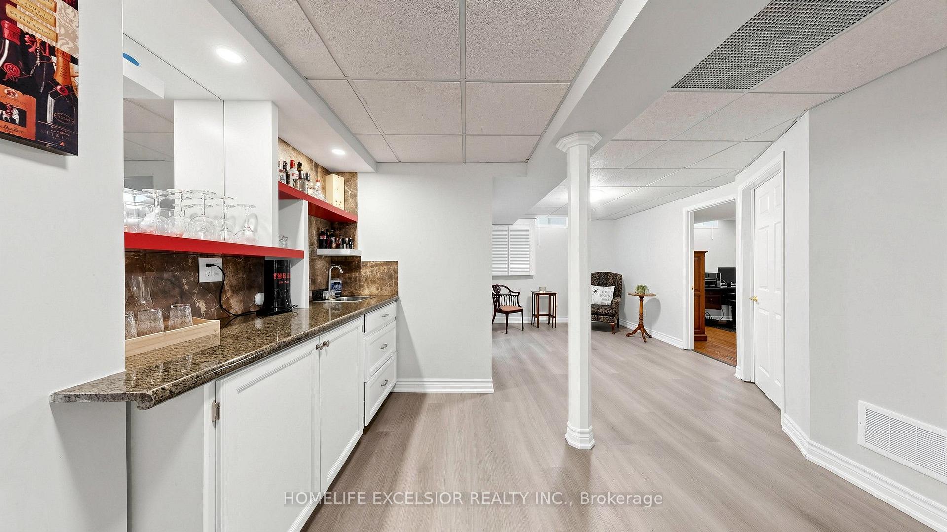 Photo 33 of 88 Kemano Road, Aurora, Aurora Heights — HOMEH
