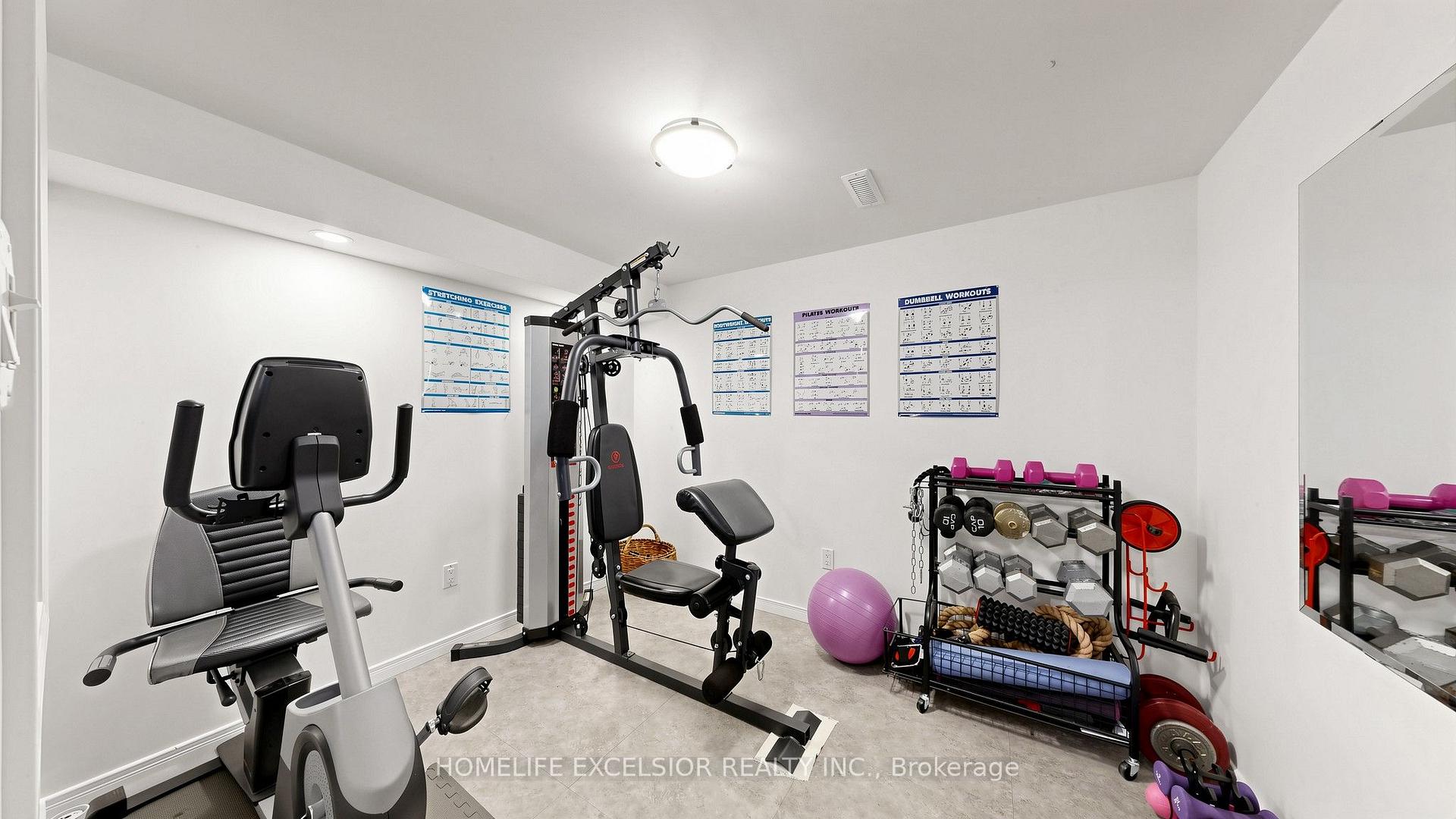 Photo 36 of 88 Kemano Road, Aurora, Aurora Heights — HOMEH