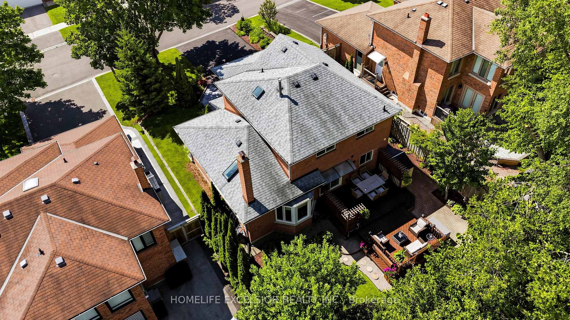 Photo 53 of 88 Kemano Road, Aurora, Aurora Heights — HOMEH