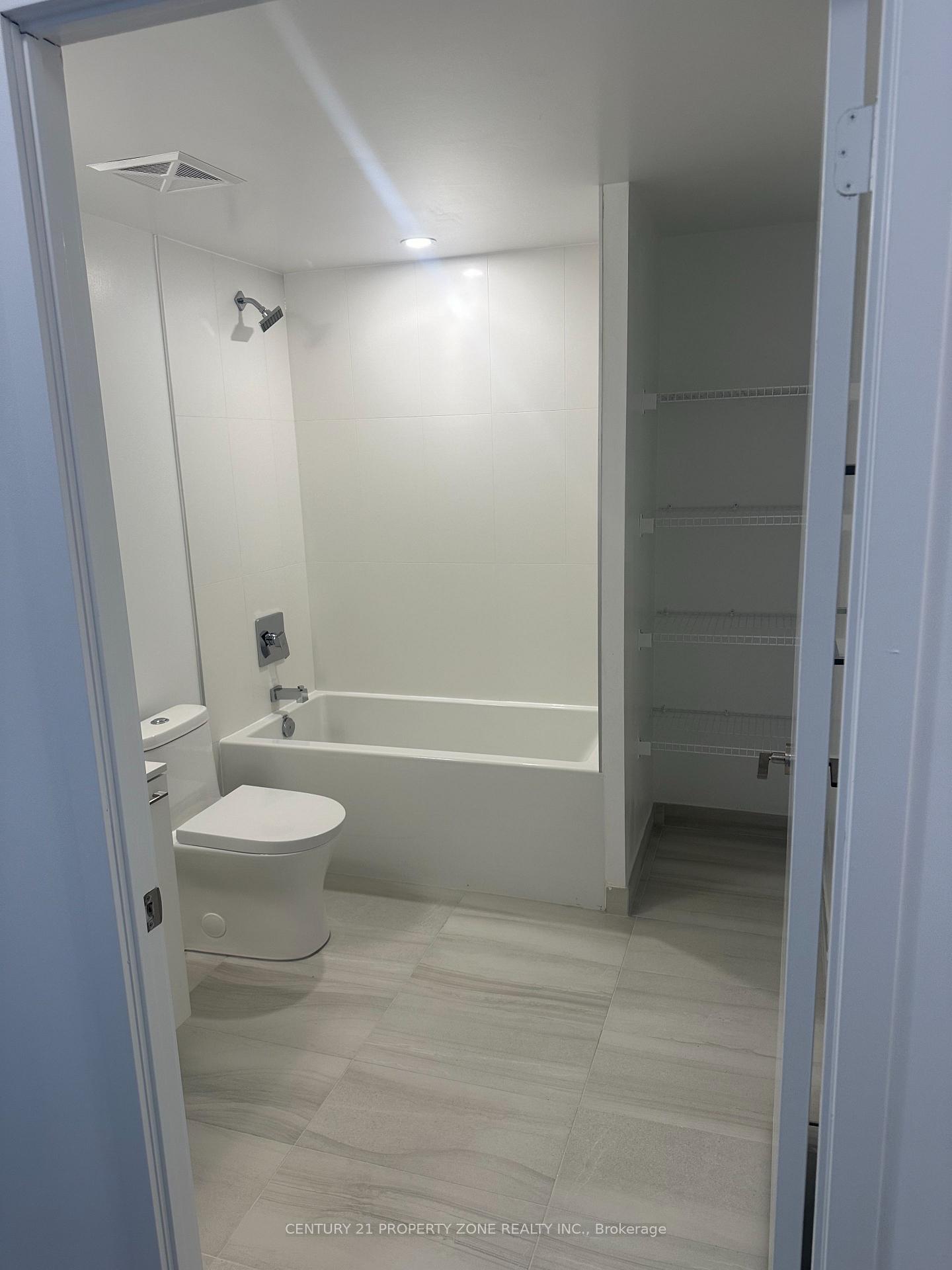 Photo 6 of Unit 1612, 260 Malta Avenue, Brampton, Fletcher's Creek South — HOMEH