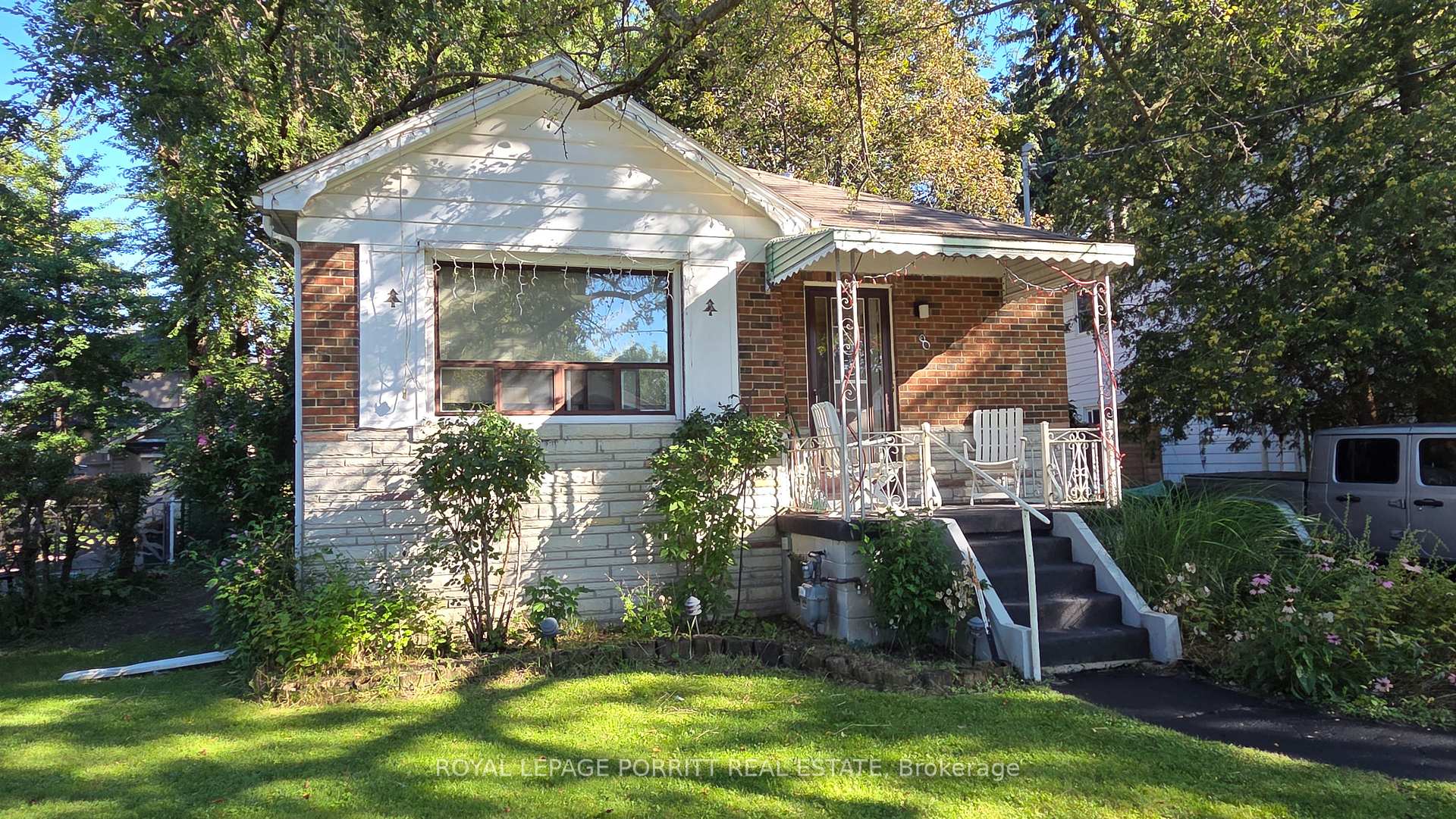 Front of Unit Lower, 8 Meaford Avenue