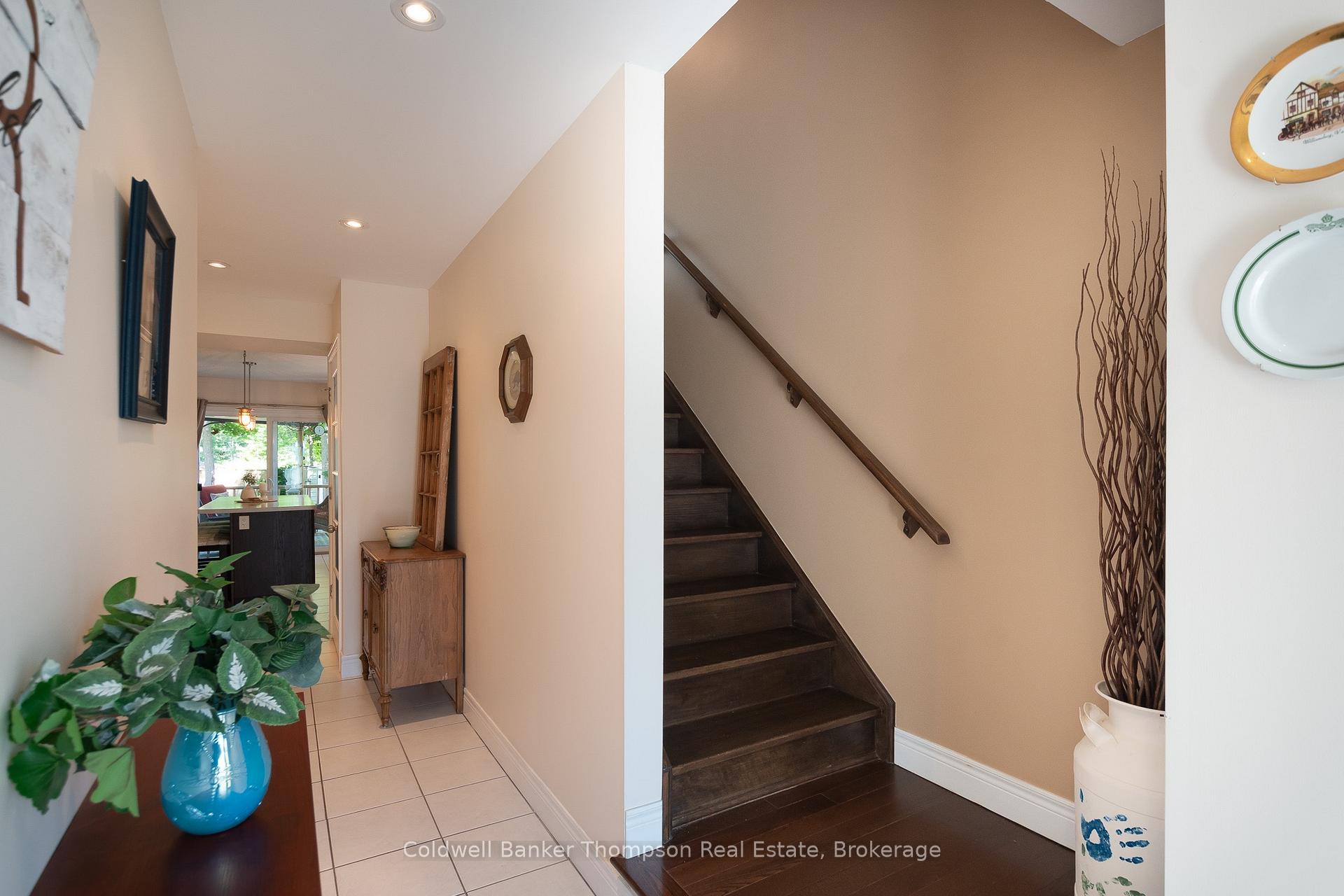 Photo 16 of 250 Pine Street, Gravenhurst, Muskoka (S) — HOMEH