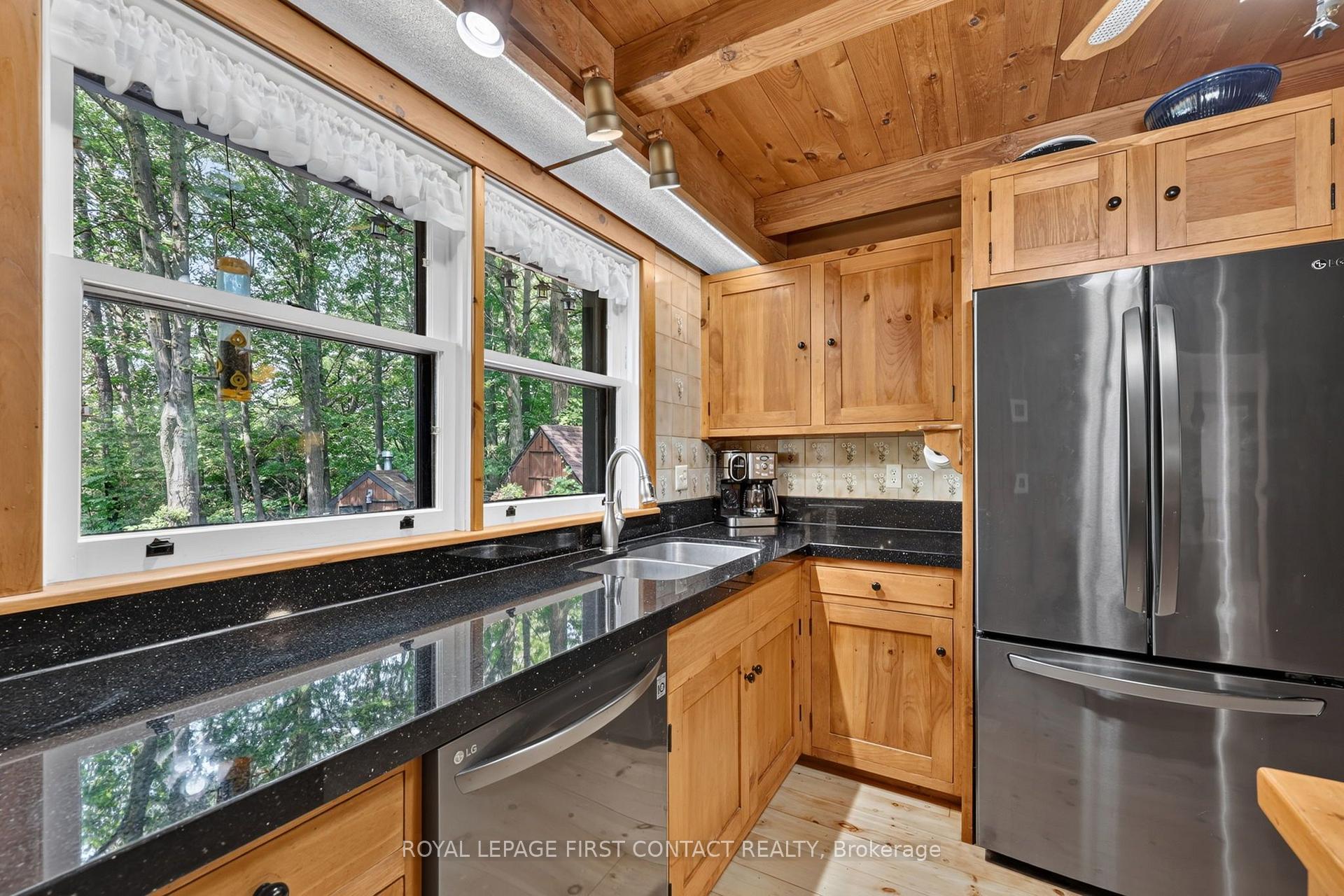 Photo 12 of 29 Doran Road, Springwater, Midhurst — HOMEH