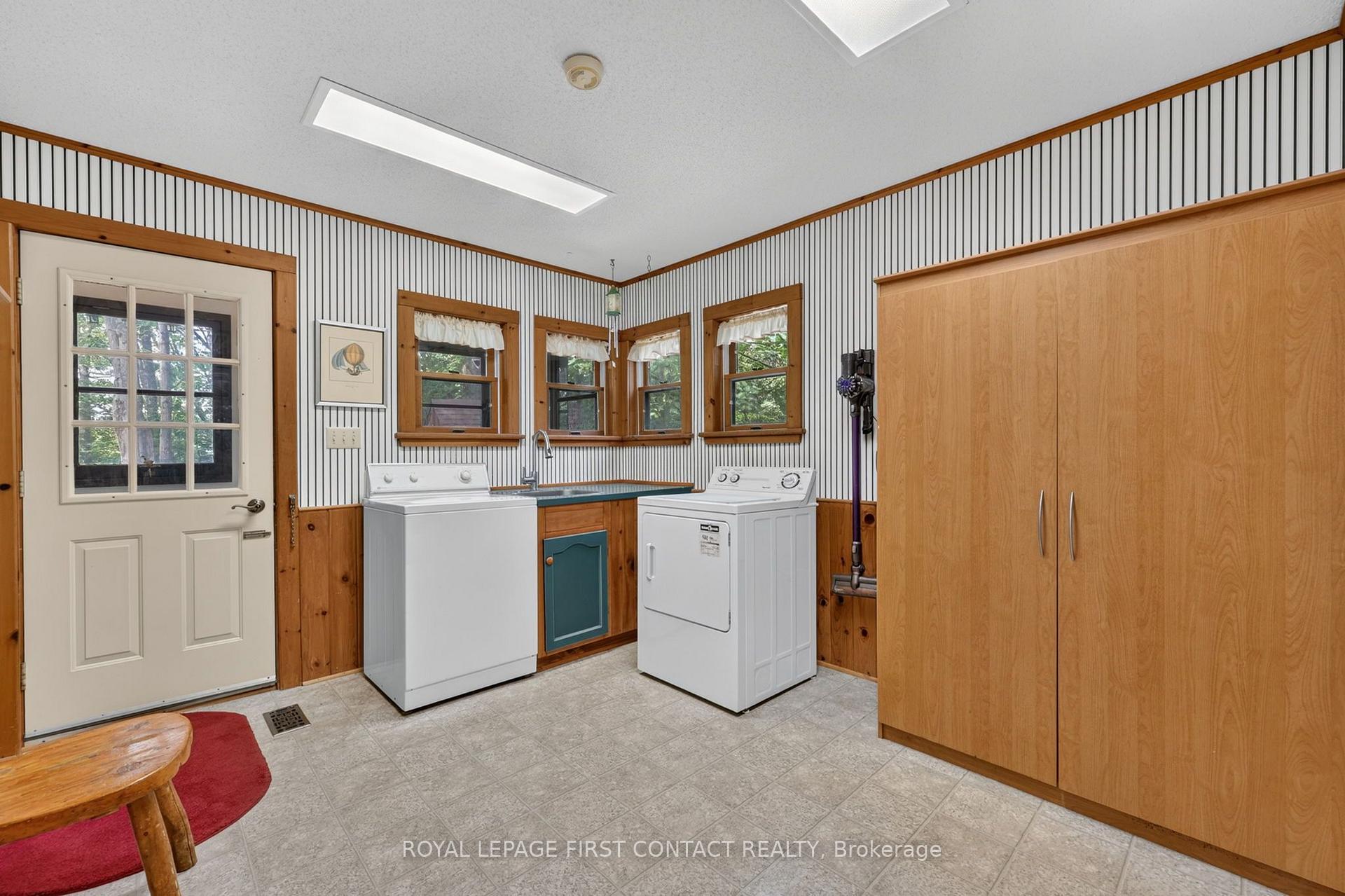 Photo 19 of 29 Doran Road, Springwater, Midhurst — HOMEH