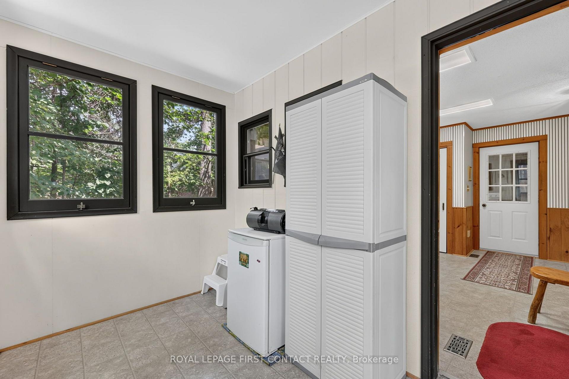 Photo 20 of 29 Doran Road, Springwater, Midhurst — HOMEH