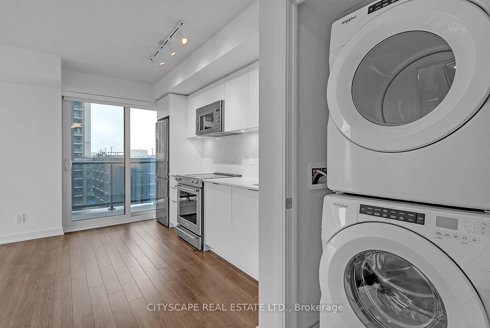 Photo 13 of Unit 910, 30 Samuel Wood Way, Etobicoke, Islington-City Centre West — HOMEH