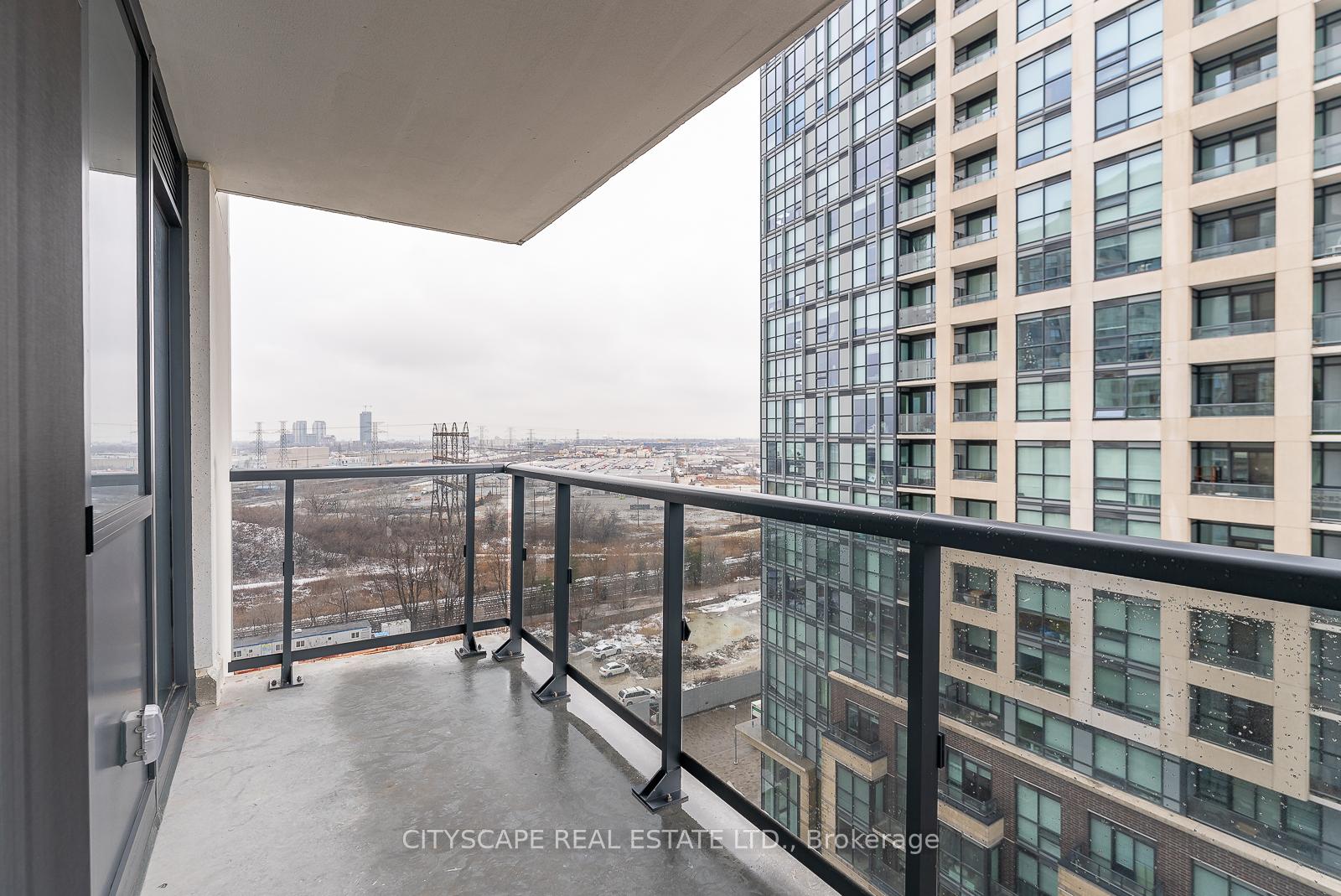 Photo 14 of Unit 910, 30 Samuel Wood Way, Etobicoke, Islington-City Centre West — HOMEH