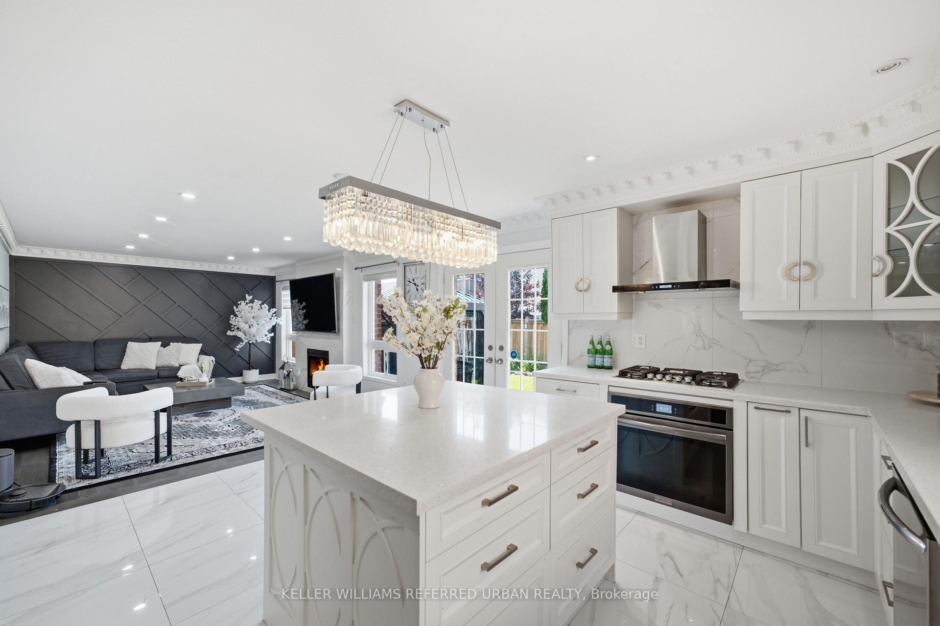 Photo 9 of 24 Bradbury Crescent, Ajax, Northwest Ajax — HOMEH
