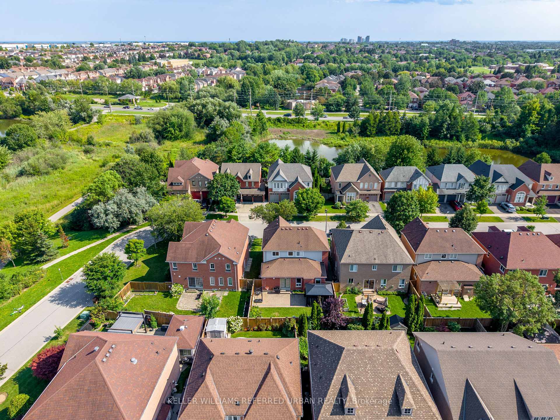 Photo 58 of 24 Bradbury Crescent, Ajax, Northwest Ajax — HOMEH