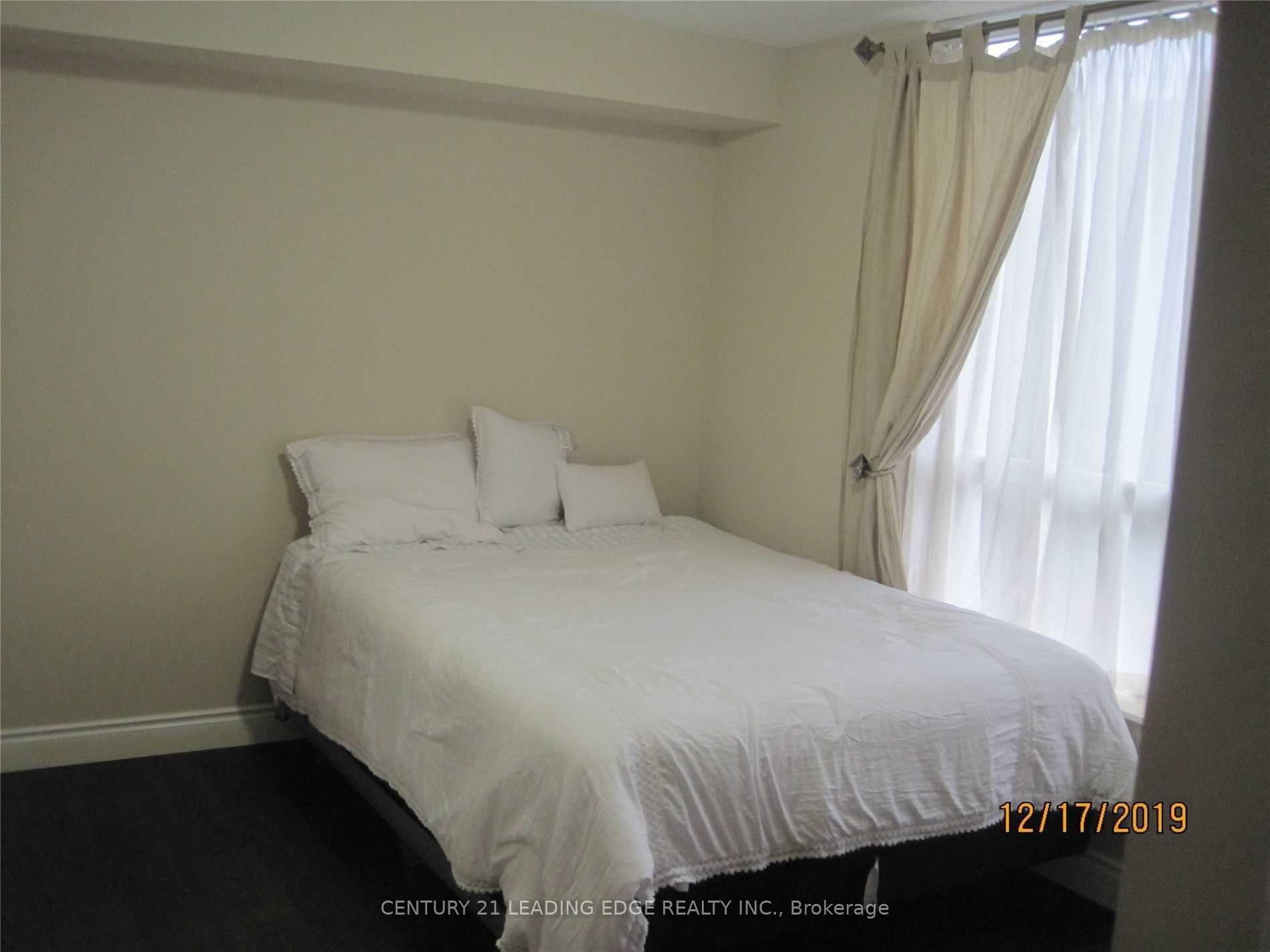Photo 7 of Unit 511, 10 Northtown Way, North York, Willowdale East — HOMEH