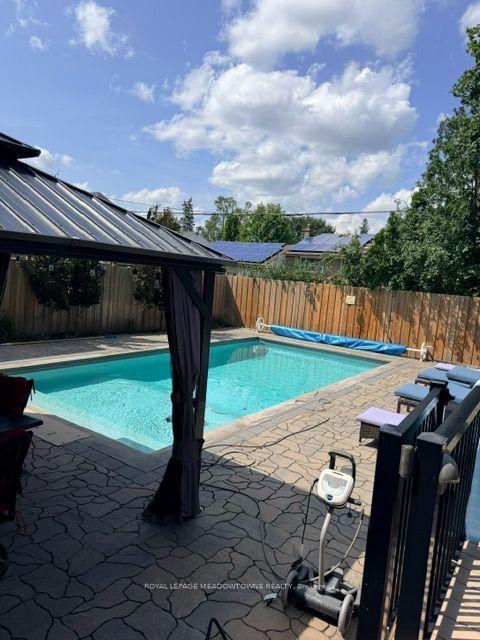 Photo 7 of 20 Fran Drive, Vaughan, West Woodbridge — HOMEH