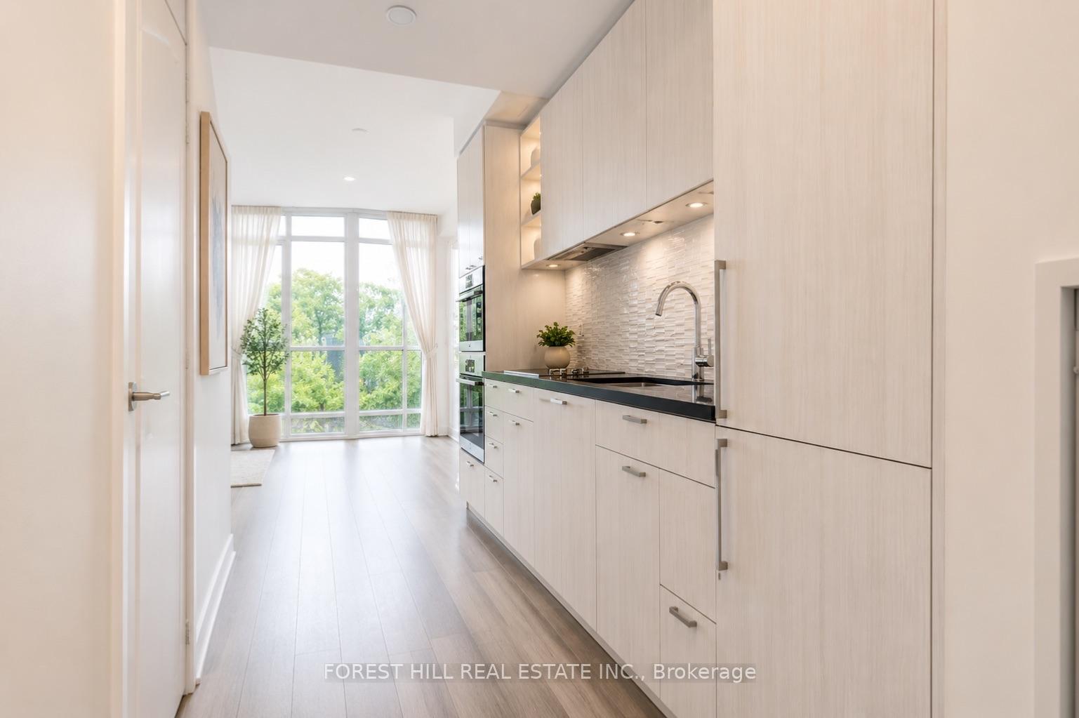 Photo 6 of Unit 306, 32 Davenport Road, Toronto, The Annex — HOMEH