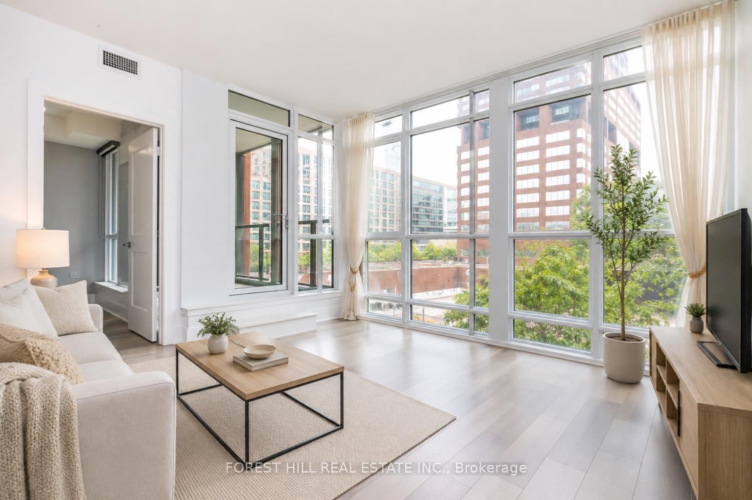 Photo 3 of Unit 306, 32 Davenport Road, Toronto, The Annex — HOMEH