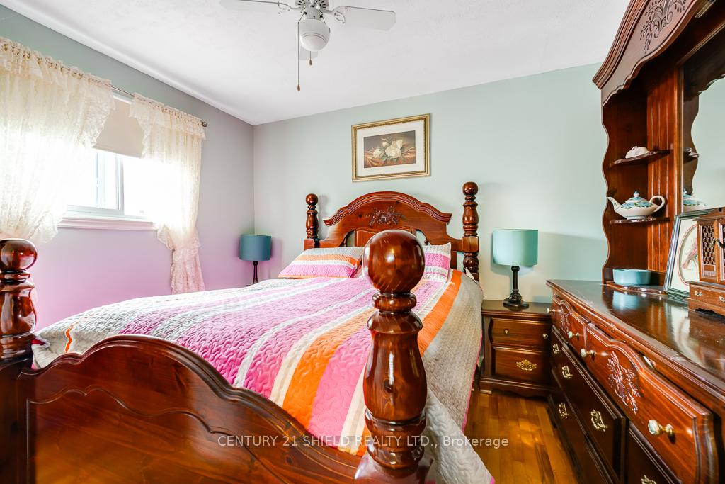 Photo 13 of 803 Leonard Avenue E, Cornwall, Cornwall — HOMEH