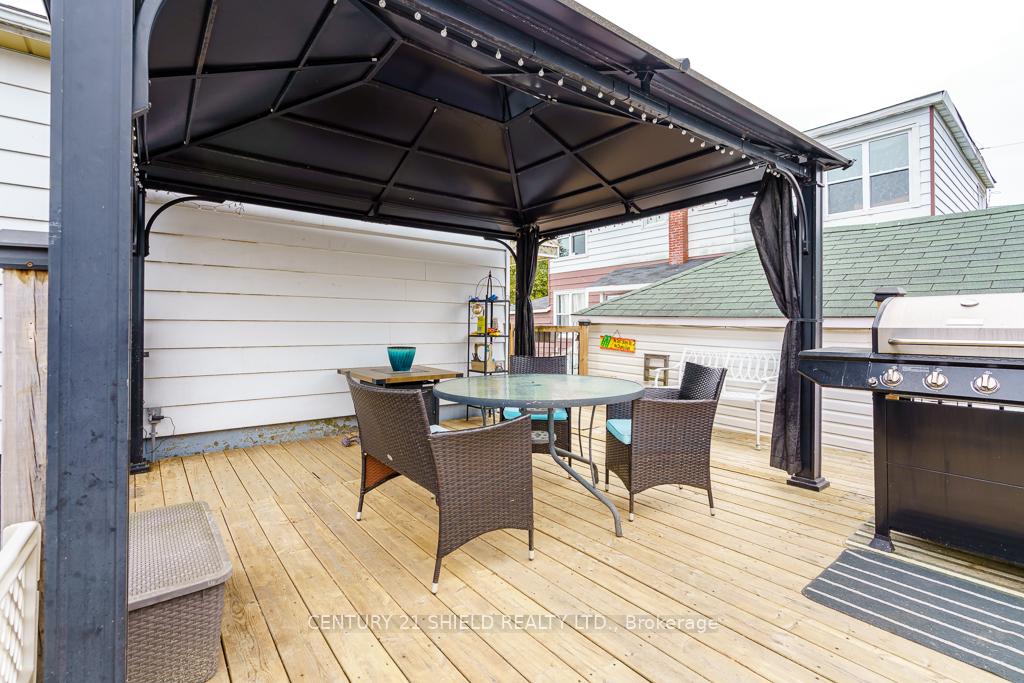 Photo 19 of 803 Leonard Avenue E, Cornwall, Cornwall — HOMEH
