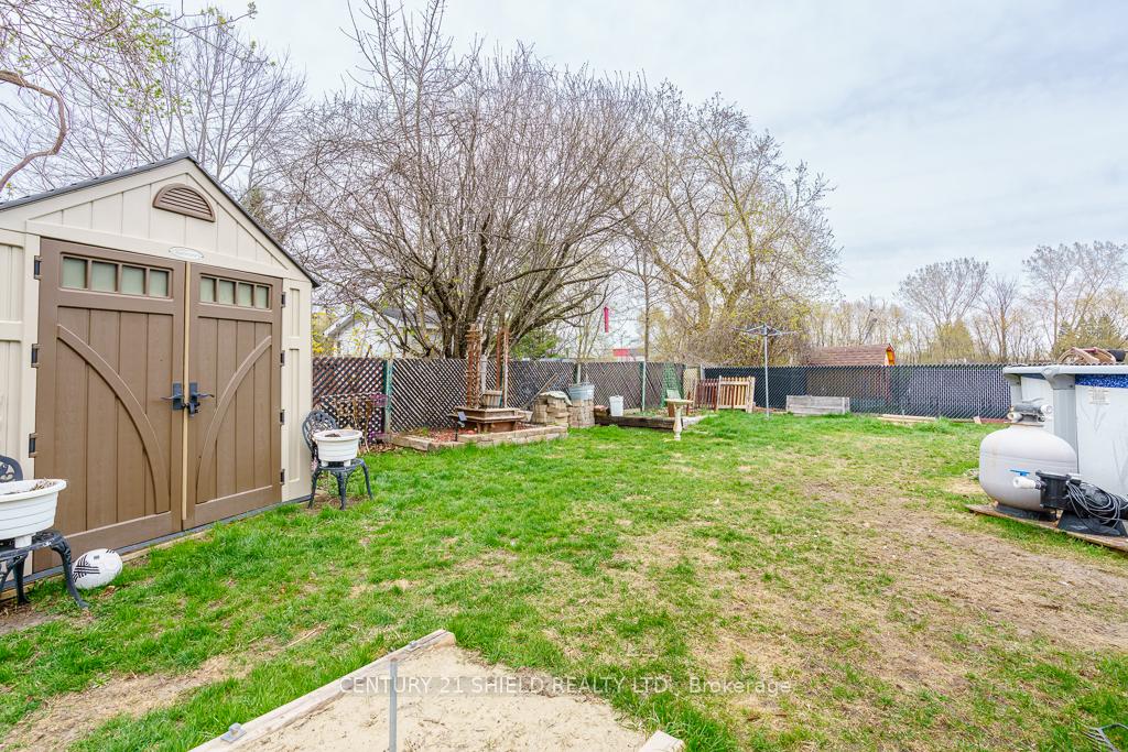 Photo 23 of 803 Leonard Avenue E, Cornwall, Cornwall — HOMEH