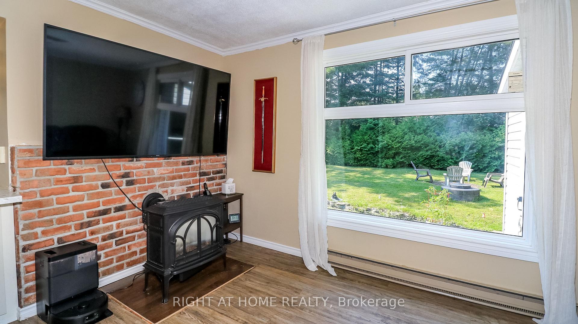 Photo 23 of 774 James Street, Innisfil, Alcona — HOMEH