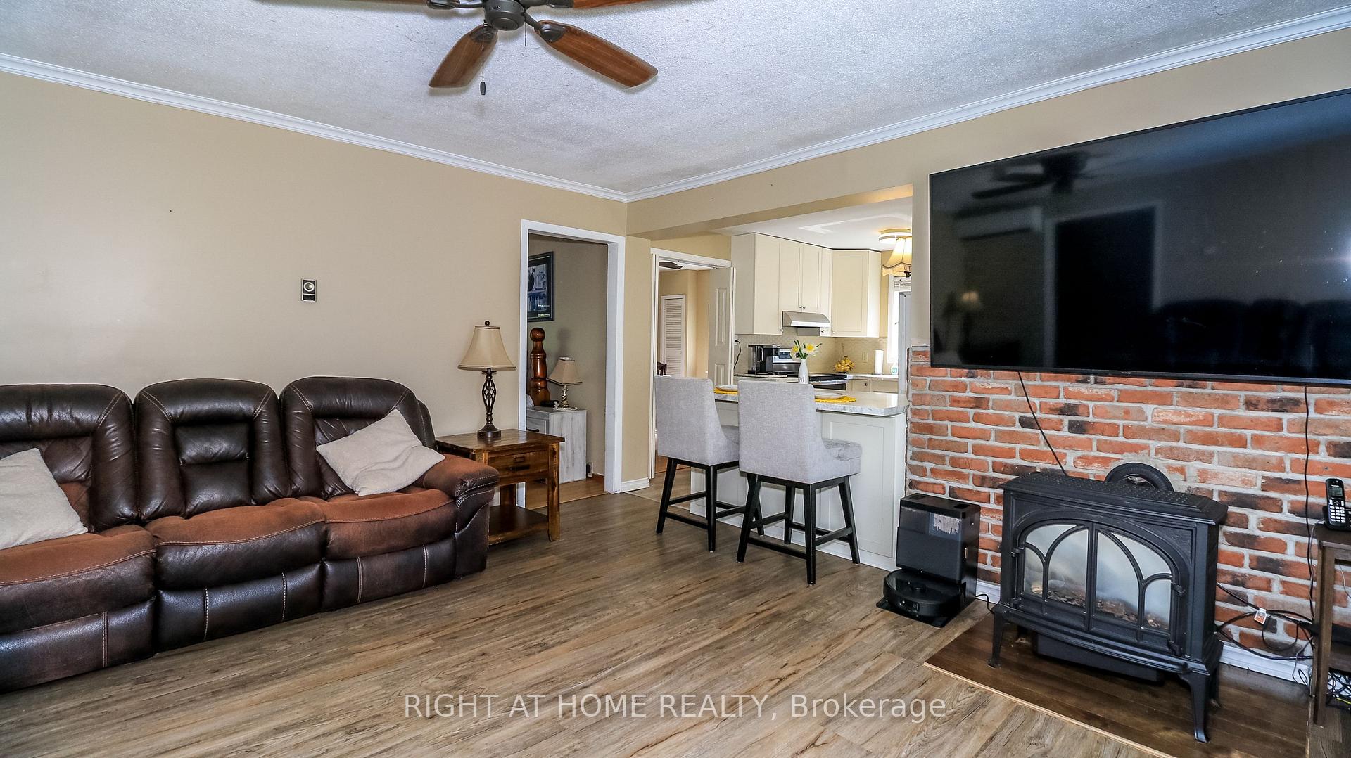 Photo 20 of 774 James Street, Innisfil, Alcona — HOMEH
