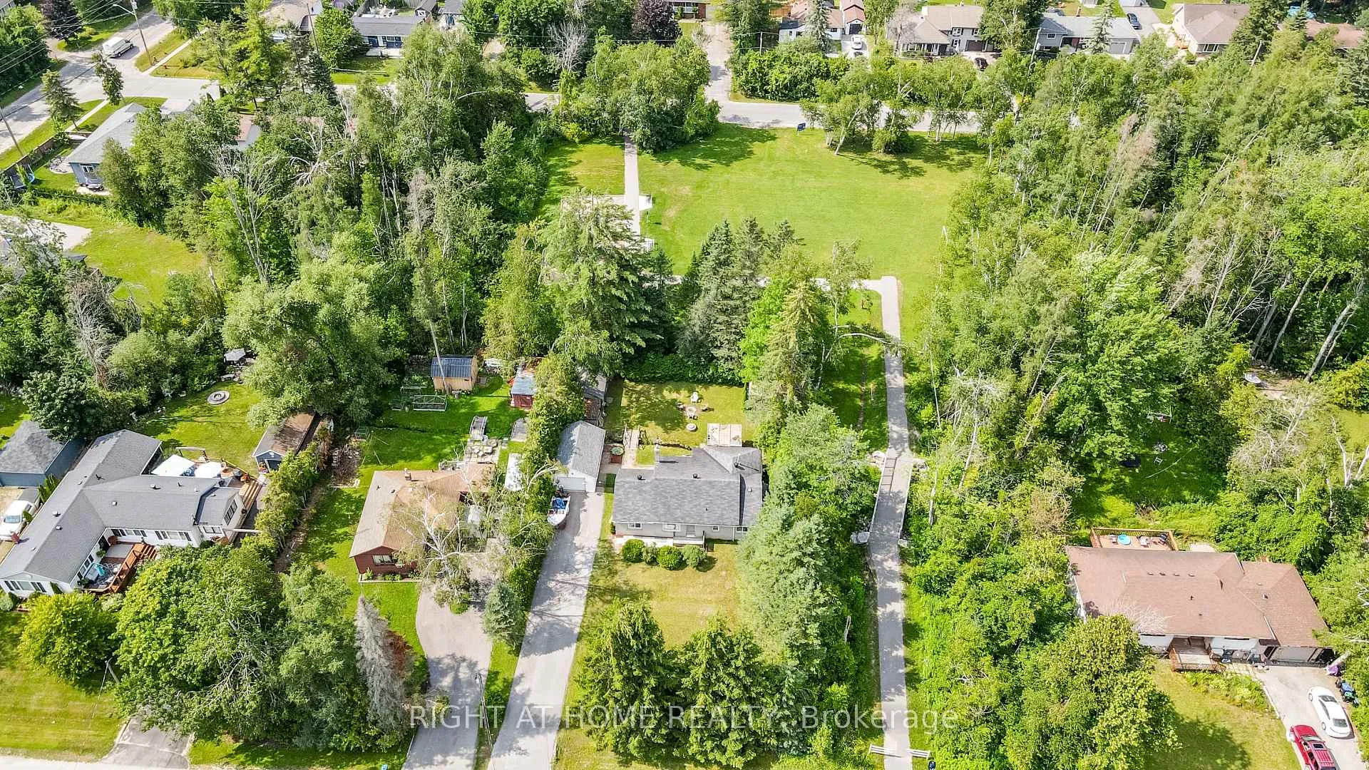 Photo 34 of 774 James Street, Innisfil, Alcona — HOMEH