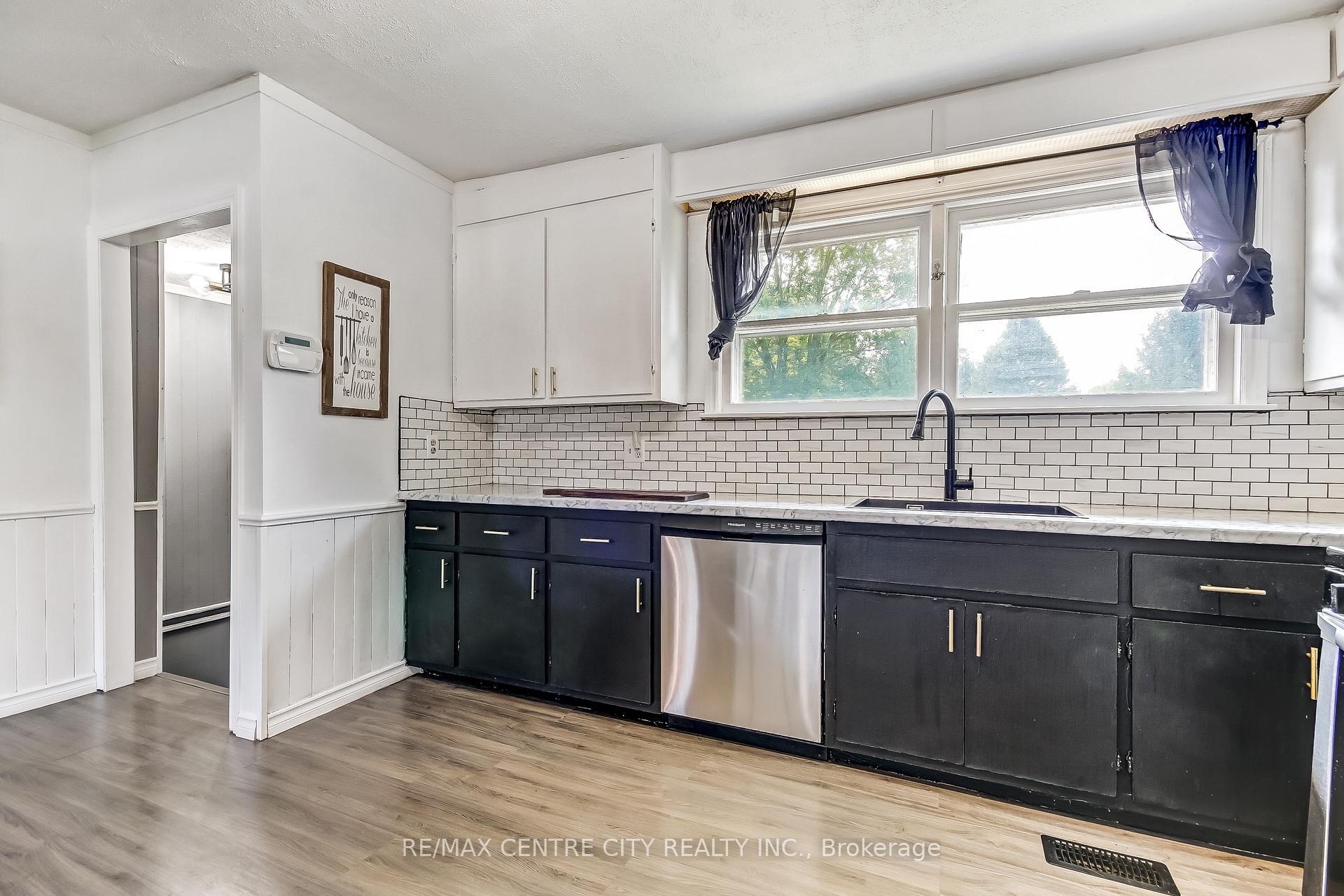 Photo 8 of 350 Warren Street, Central Elgin, Port Stanley — HOMEH