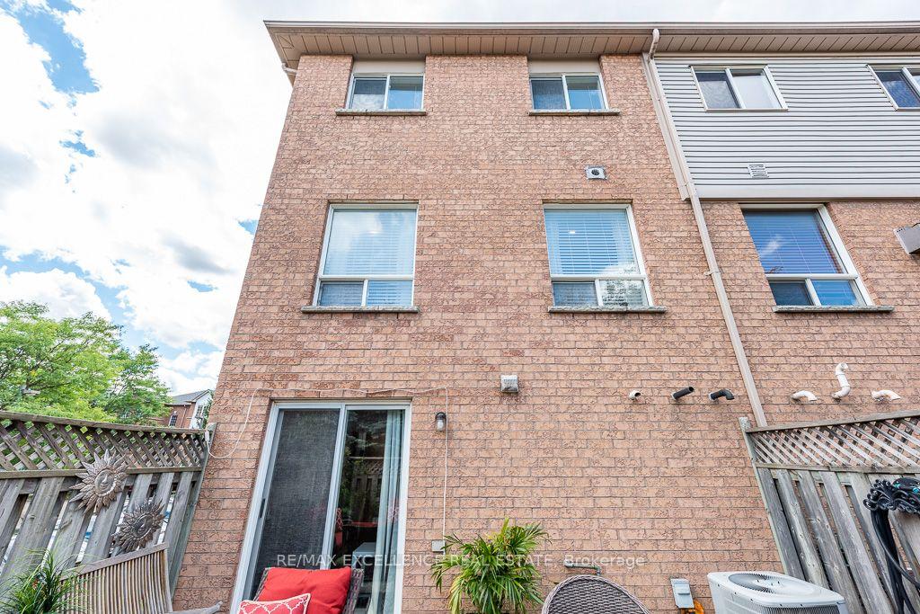 Photo 44 of Unit 82, 65 Brickyard Way, Brampton, Brampton North — HOMEH