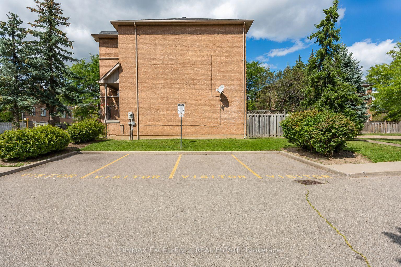 Photo 42 of Unit 82, 65 Brickyard Way, Brampton, Brampton North — HOMEH