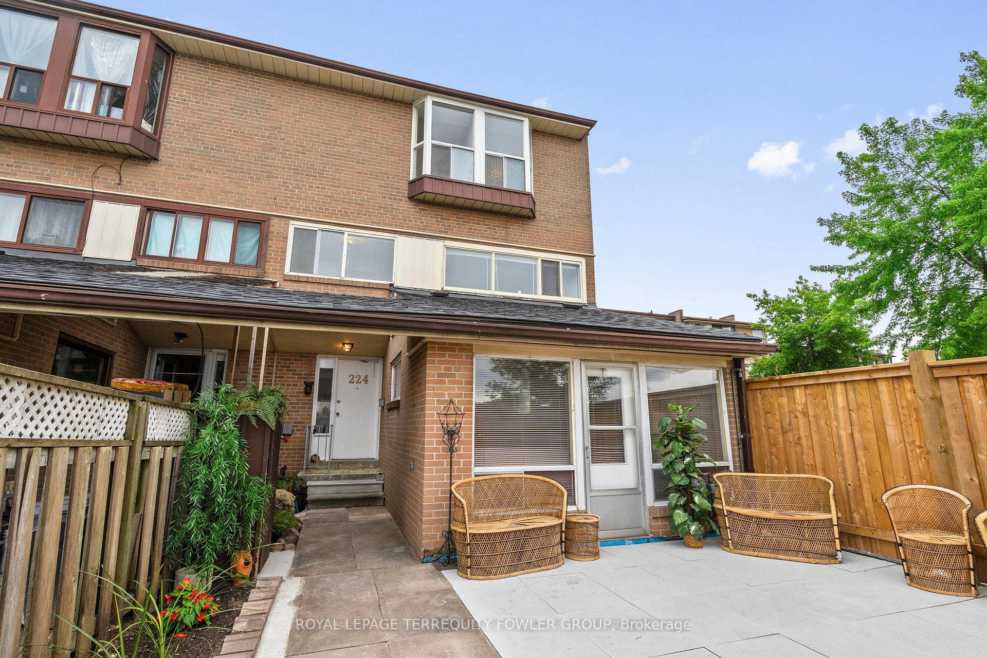 Front of Unit 224, 260 John Garland Boulevard