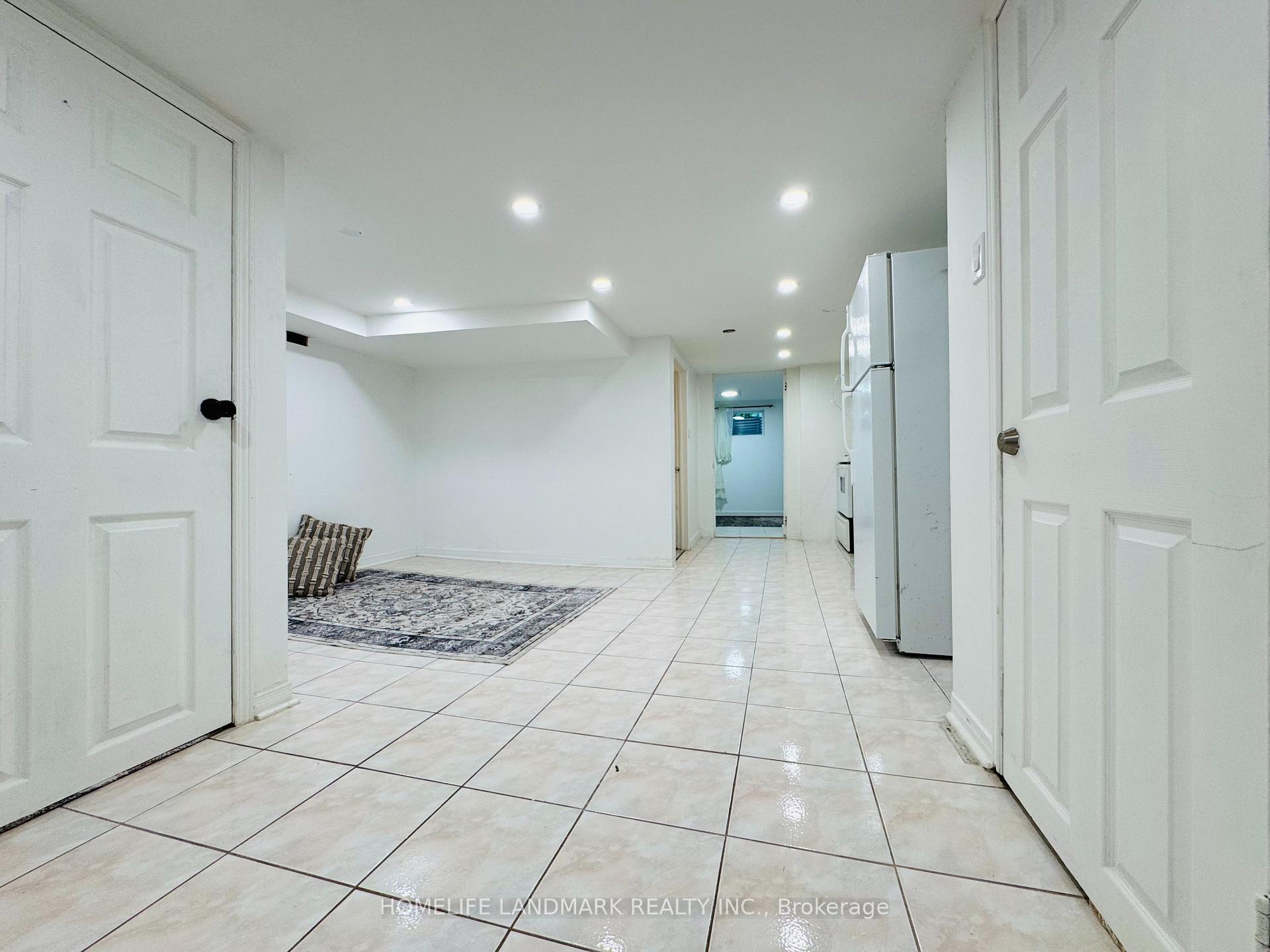 Photo 8 of Unit Basement, 149 Euclid Avenue, Toronto, Trinity-Bellwoods — HOMEH