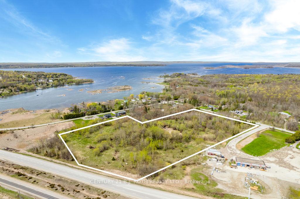 Photo 2 of 15 Quarry Road, Tay, Waubaushene — HOMEH