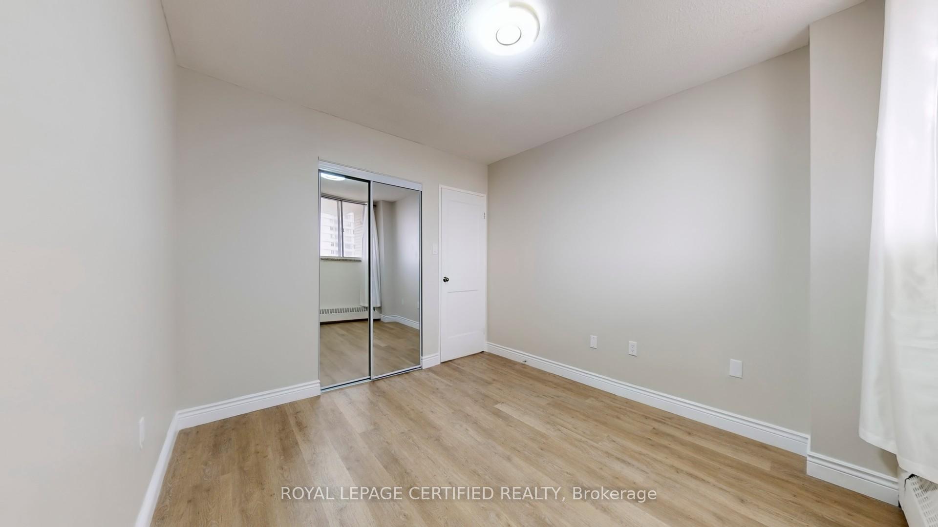 Photo 19 of Unit 304, 320 Dixon Road, Etobicoke, Kingsview Village-The Westway — HOMEH