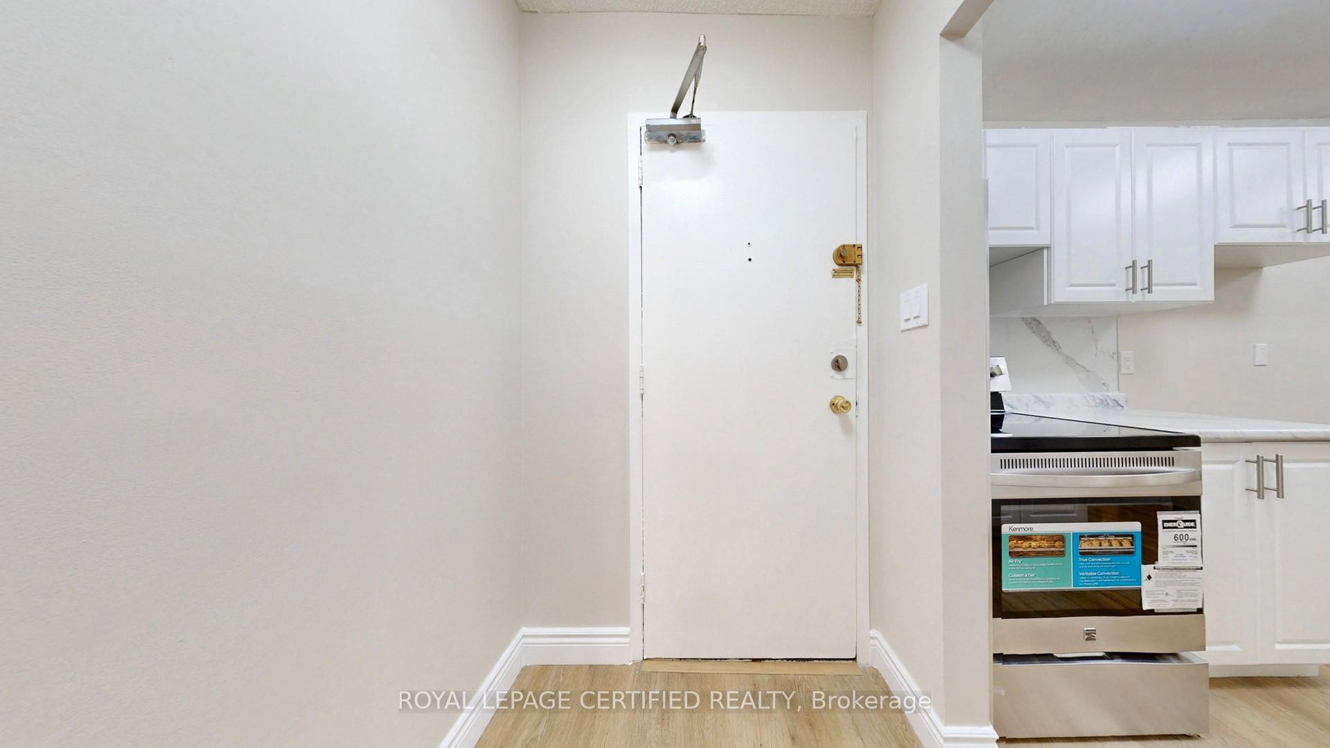 Photo 28 of Unit 304, 320 Dixon Road, Etobicoke, Kingsview Village-The Westway — HOMEH