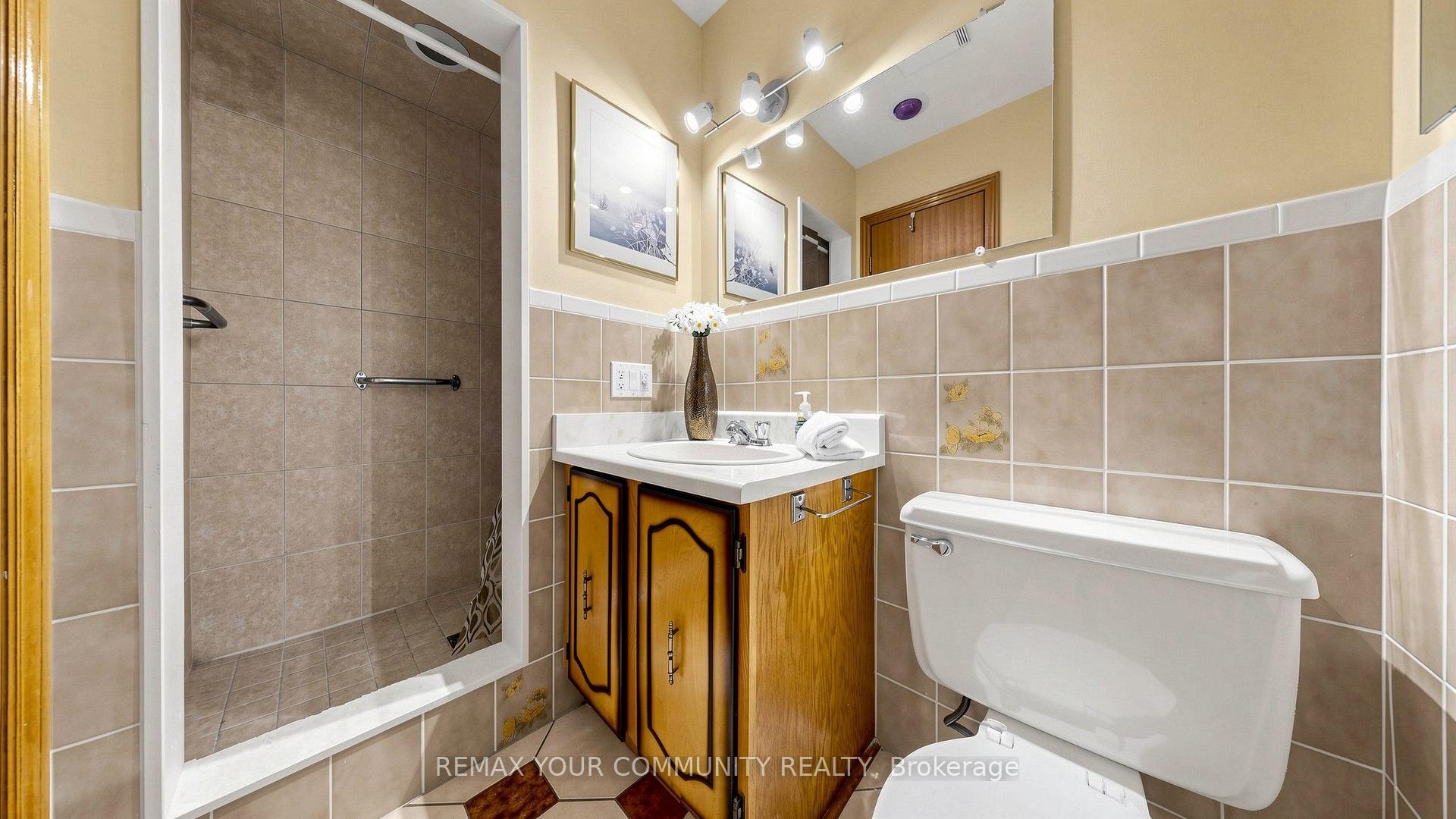 Photo 15 of 2 Janus Place, Vaughan, West Woodbridge — HOMEH