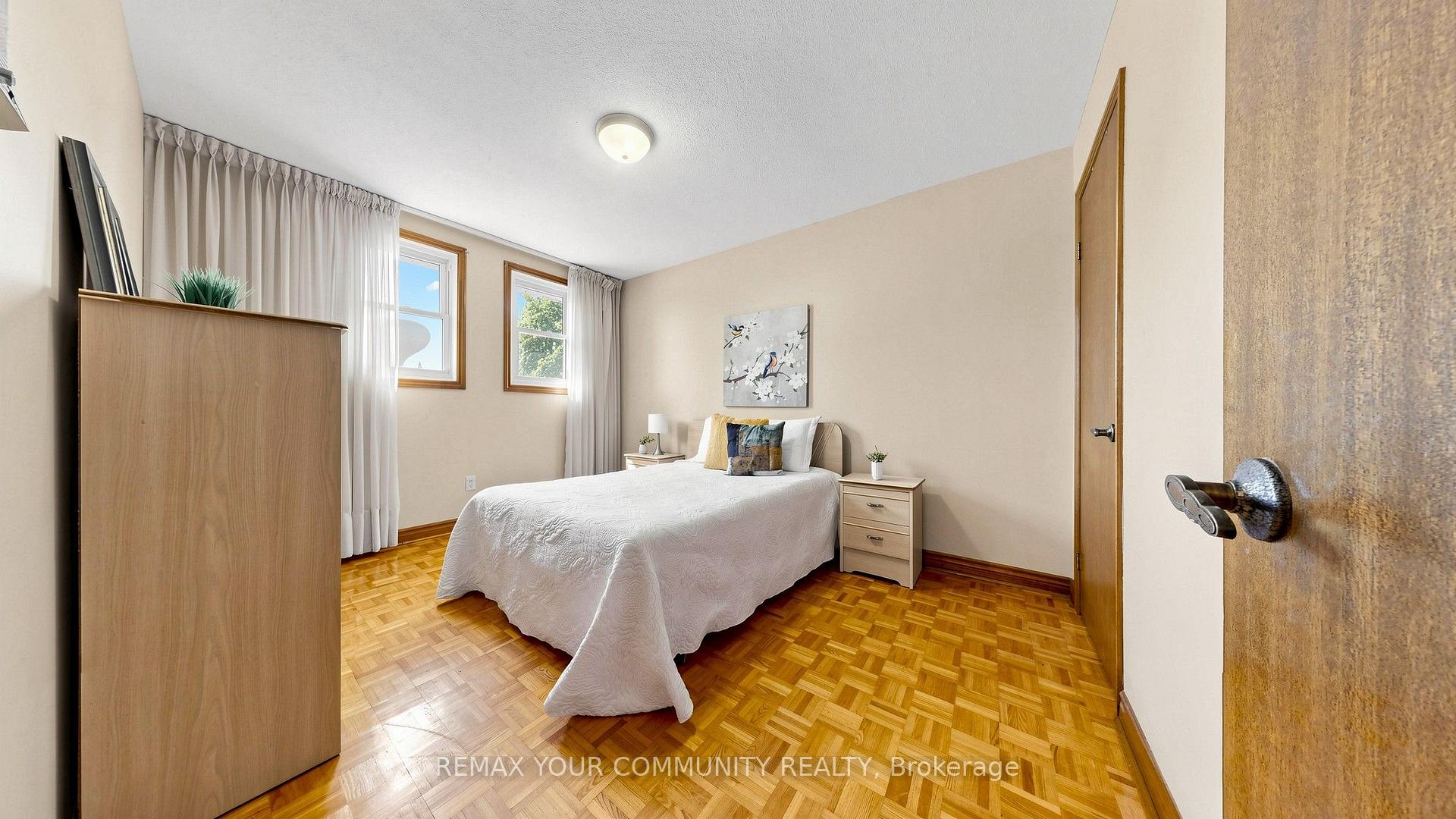Photo 23 of 2 Janus Place, Vaughan, West Woodbridge — HOMEH