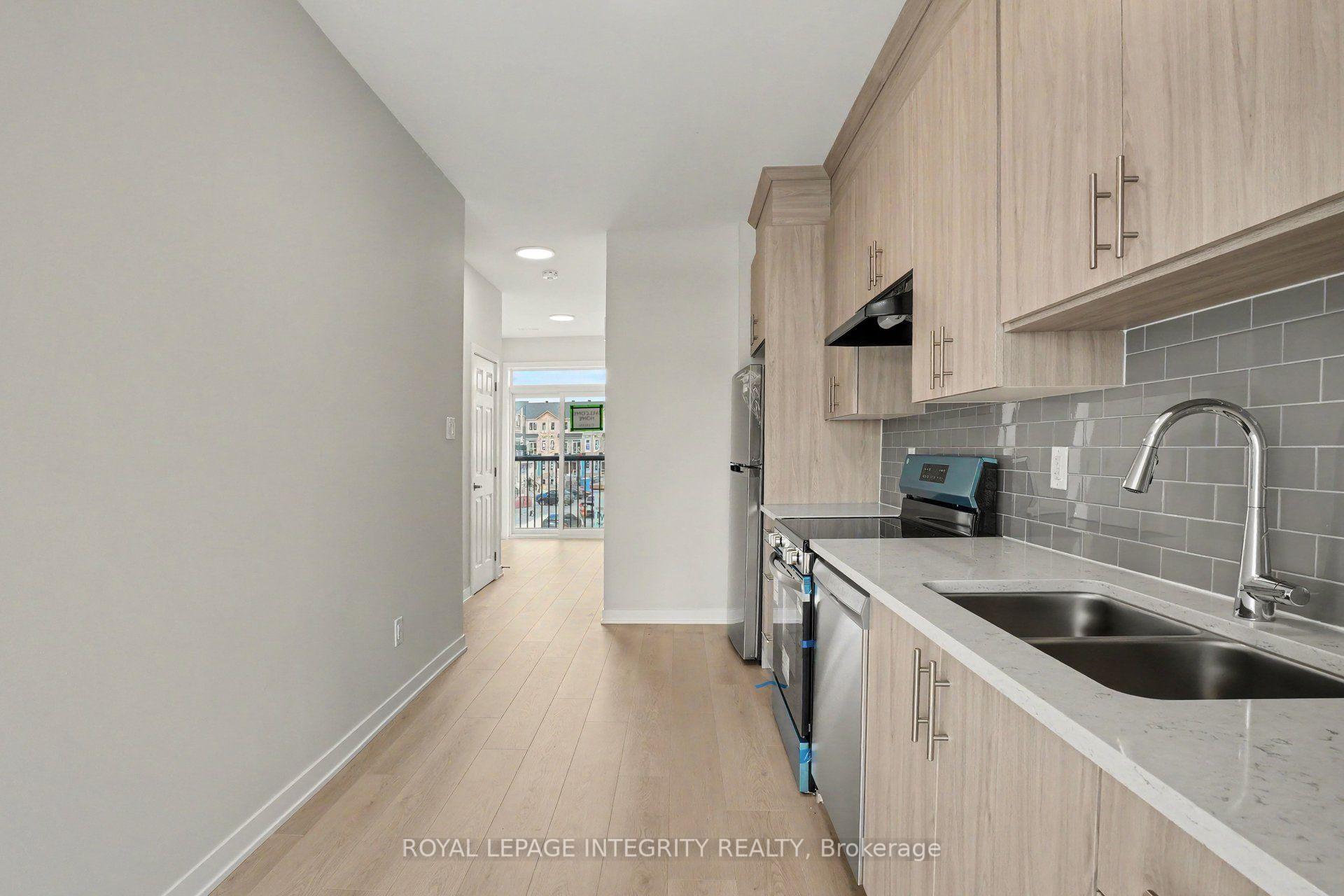 Photo 3 of 281 Lamarche Avenue, Ottawa, Chapel Hill South - Orleans Village — HOMEH