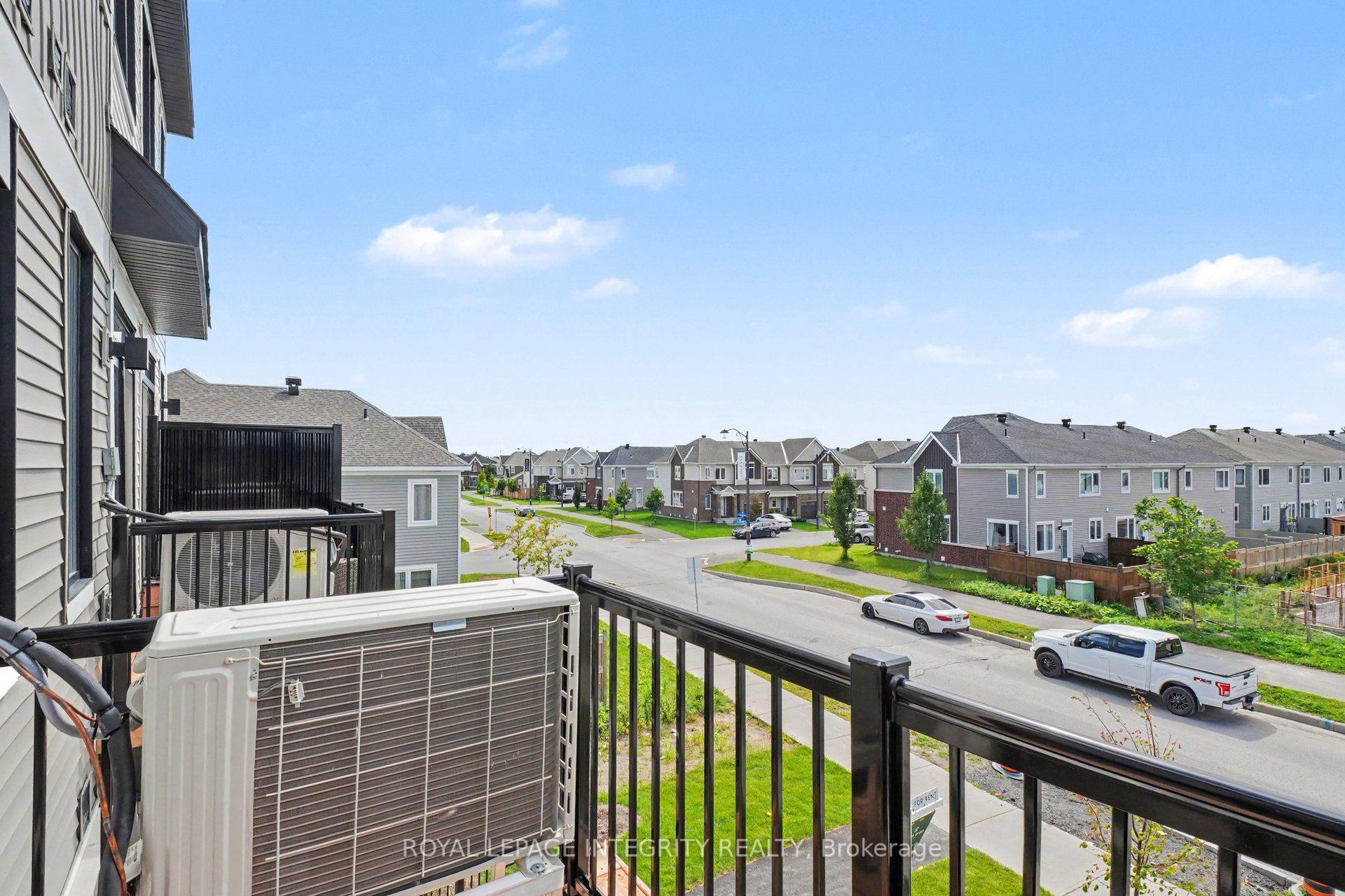 Photo 12 of 281 Lamarche Avenue, Ottawa, Chapel Hill South - Orleans Village — HOMEH