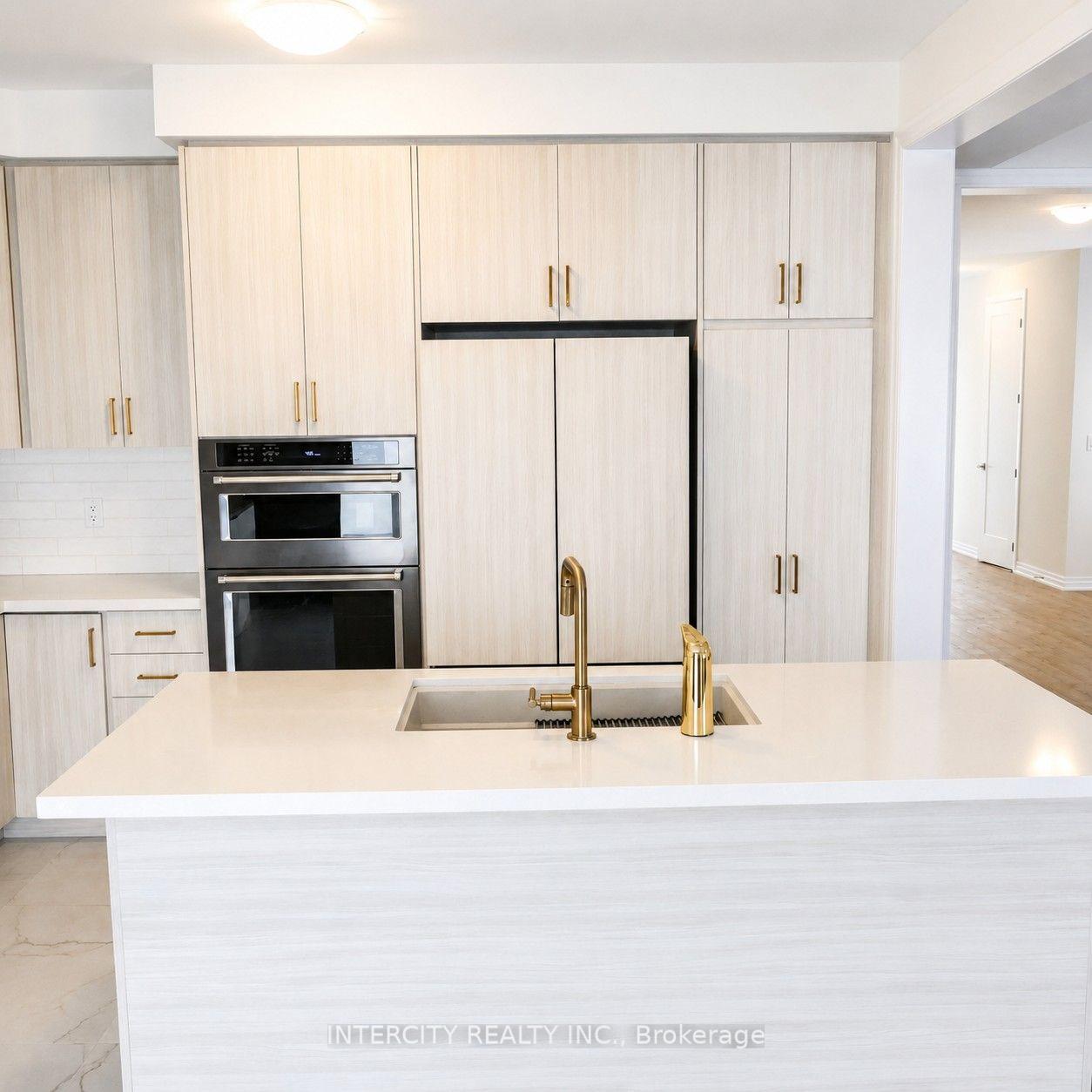 Photo 7 of 55 Pembrook Street, Caledon, Caledon East — HOMEH