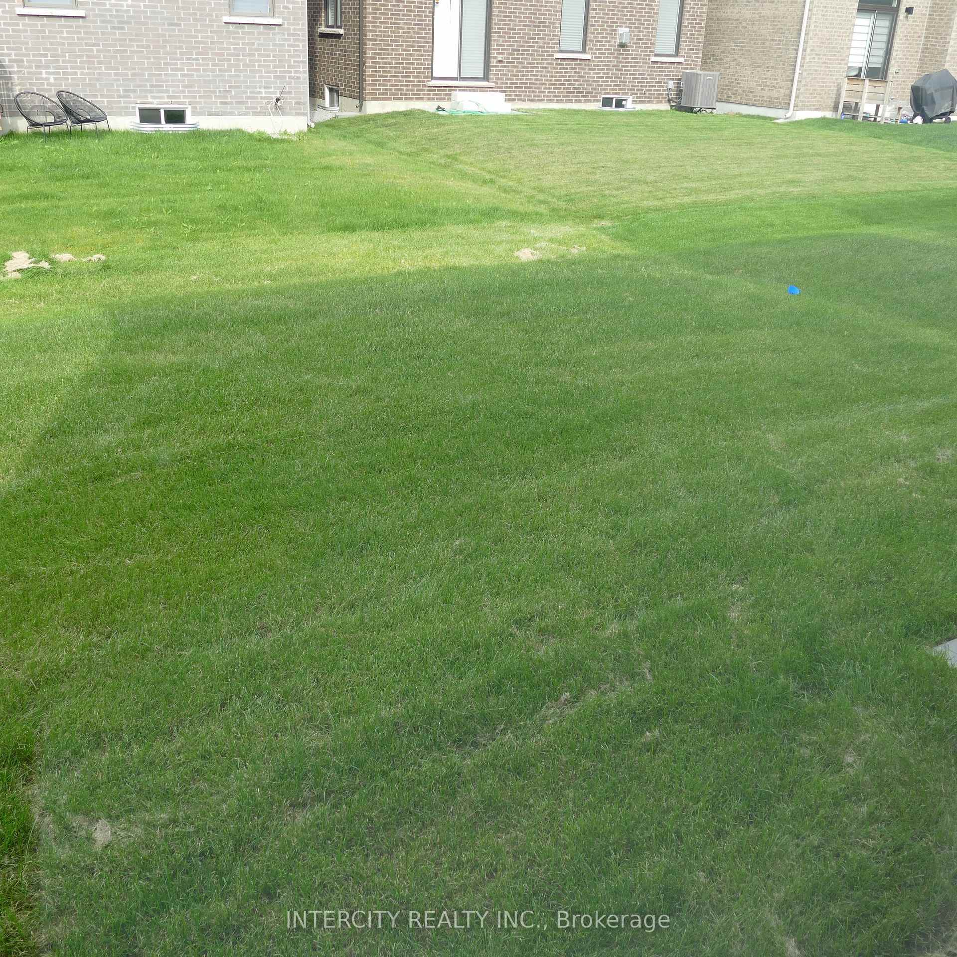 Photo 22 of 55 Pembrook Street, Caledon, Caledon East — HOMEH