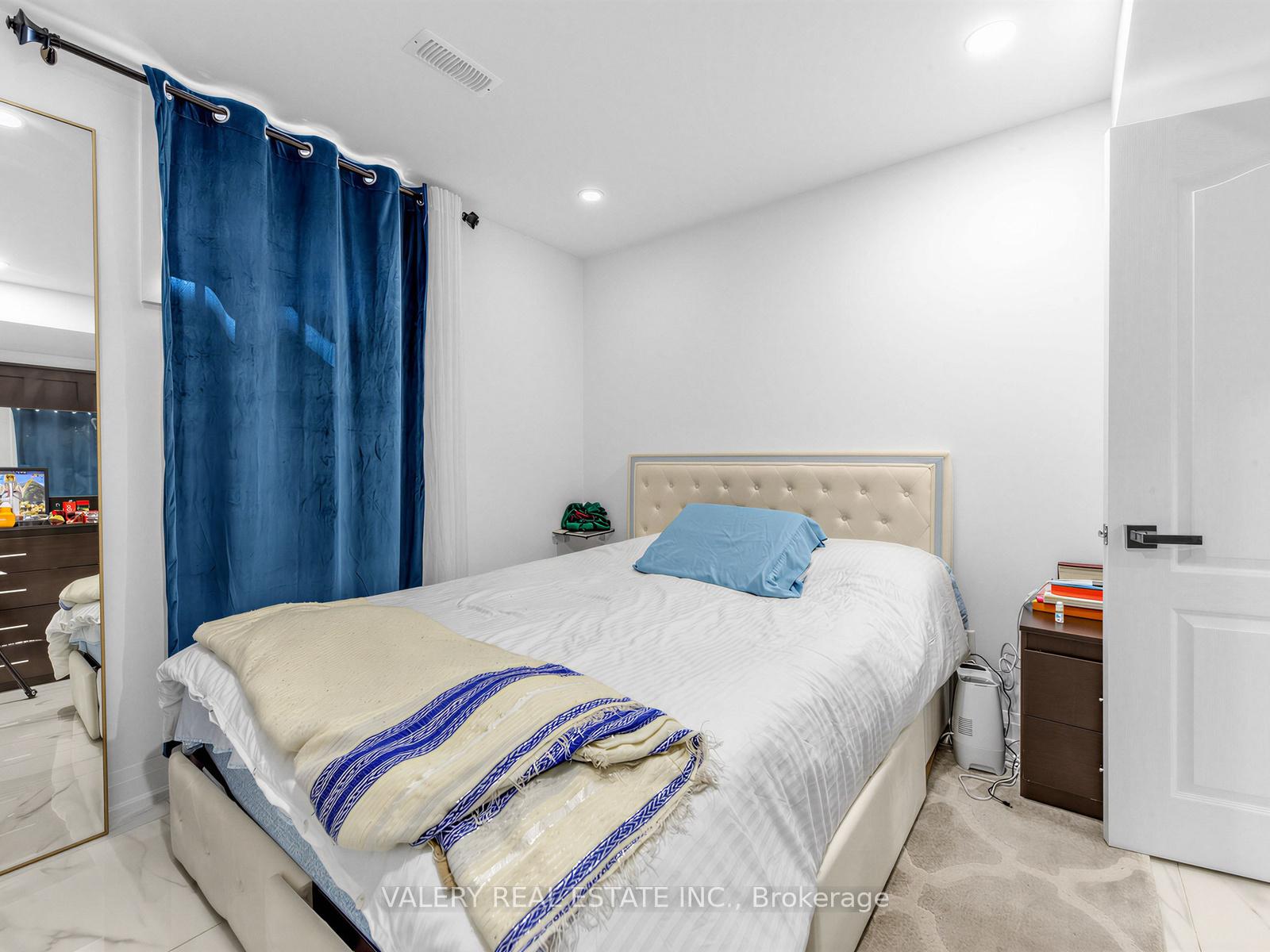 Photo 10 of Unit Lower, 64 Moreau Trail, Scarborough, Clairlea-Birchmount — HOMEH
