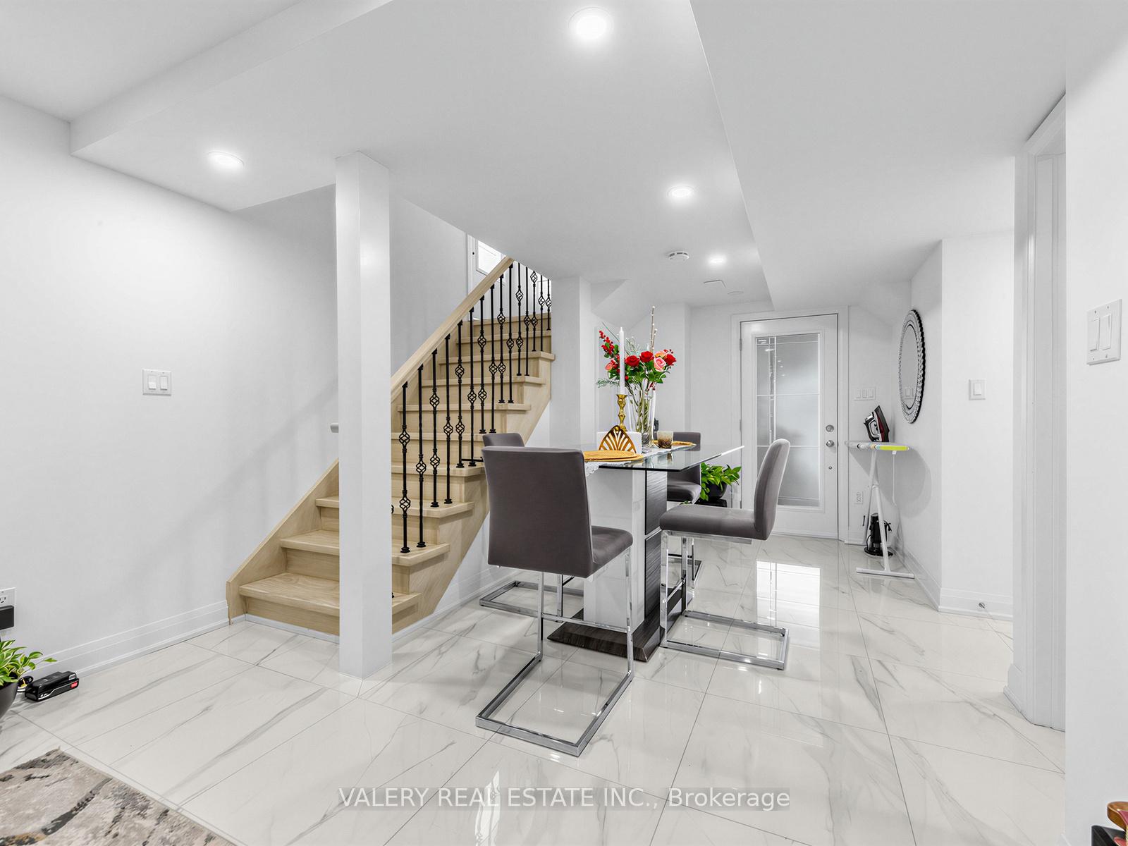 Photo 12 of Unit Lower, 64 Moreau Trail, Scarborough, Clairlea-Birchmount — HOMEH