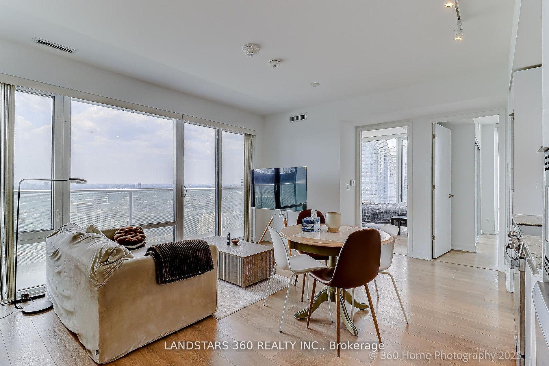 Photo 3 of Unit 4202, 501 Yonge Street, Toronto, Church-Yonge Corridor — HOMEH