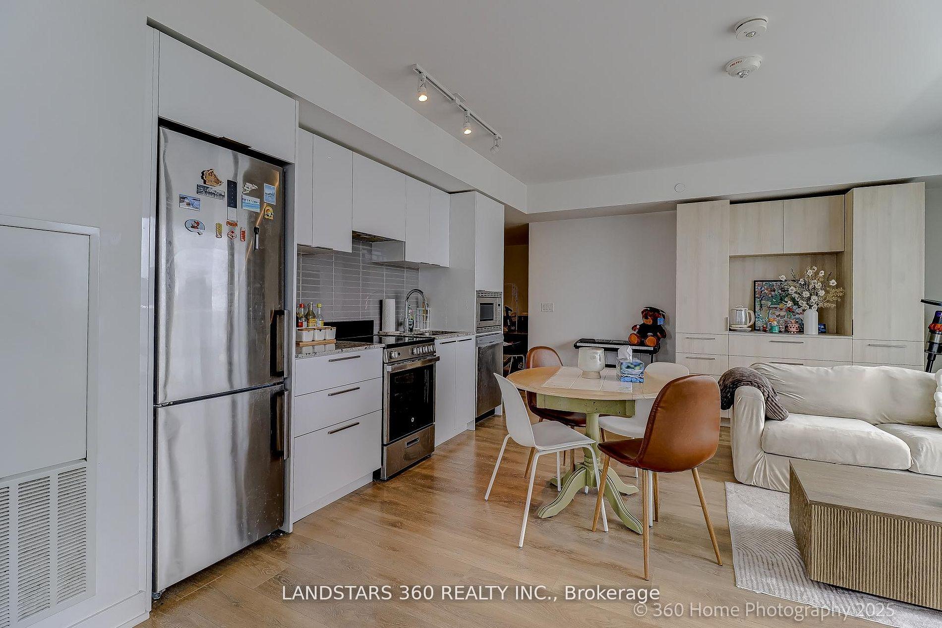 Photo 7 of Unit 4202, 501 Yonge Street, Toronto, Church-Yonge Corridor — HOMEH