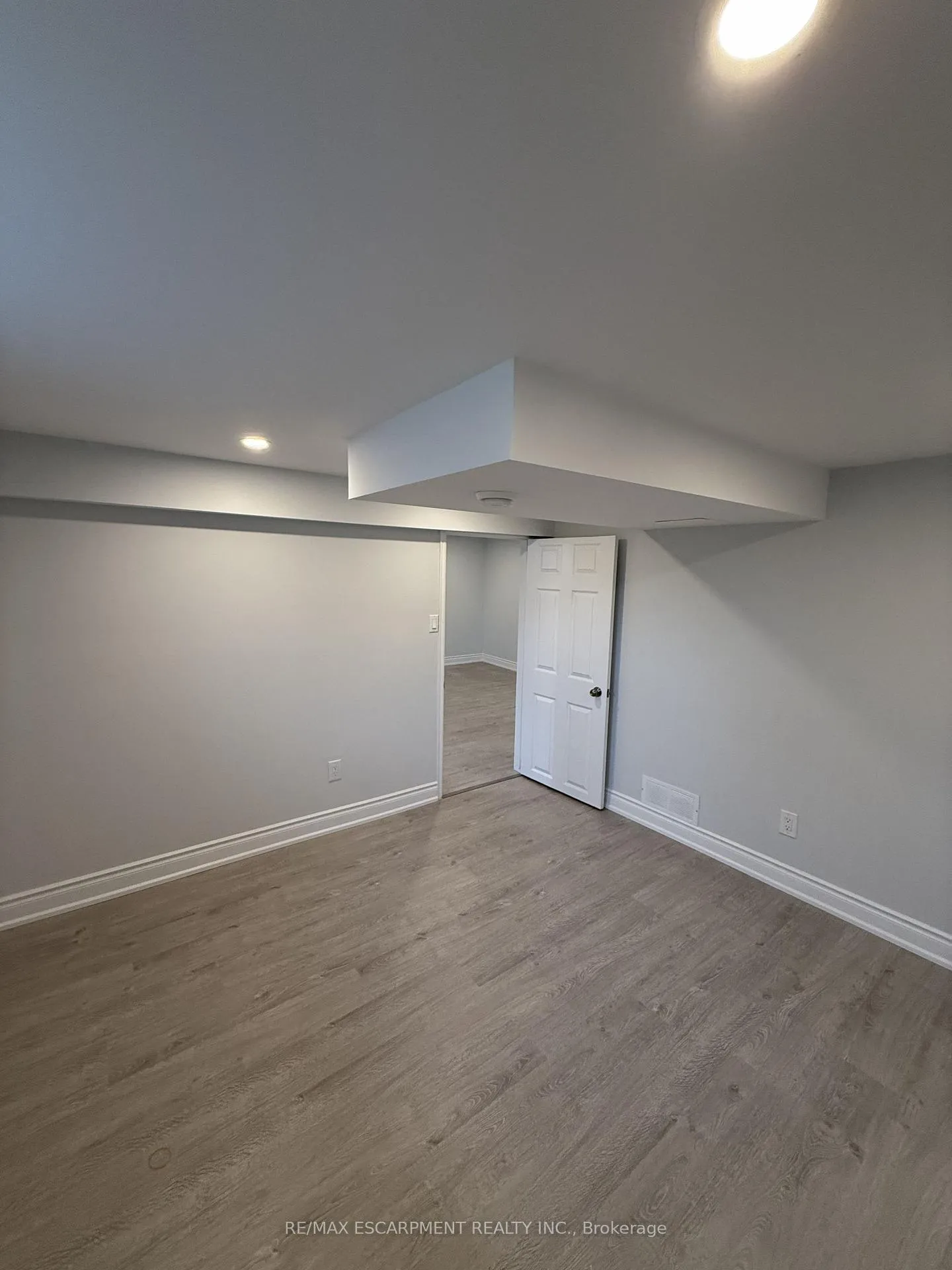 Photo 14 of Unit 2, 41 Beamer Avenue, St. Catharines, Bunting/Linwell — HOMEH
