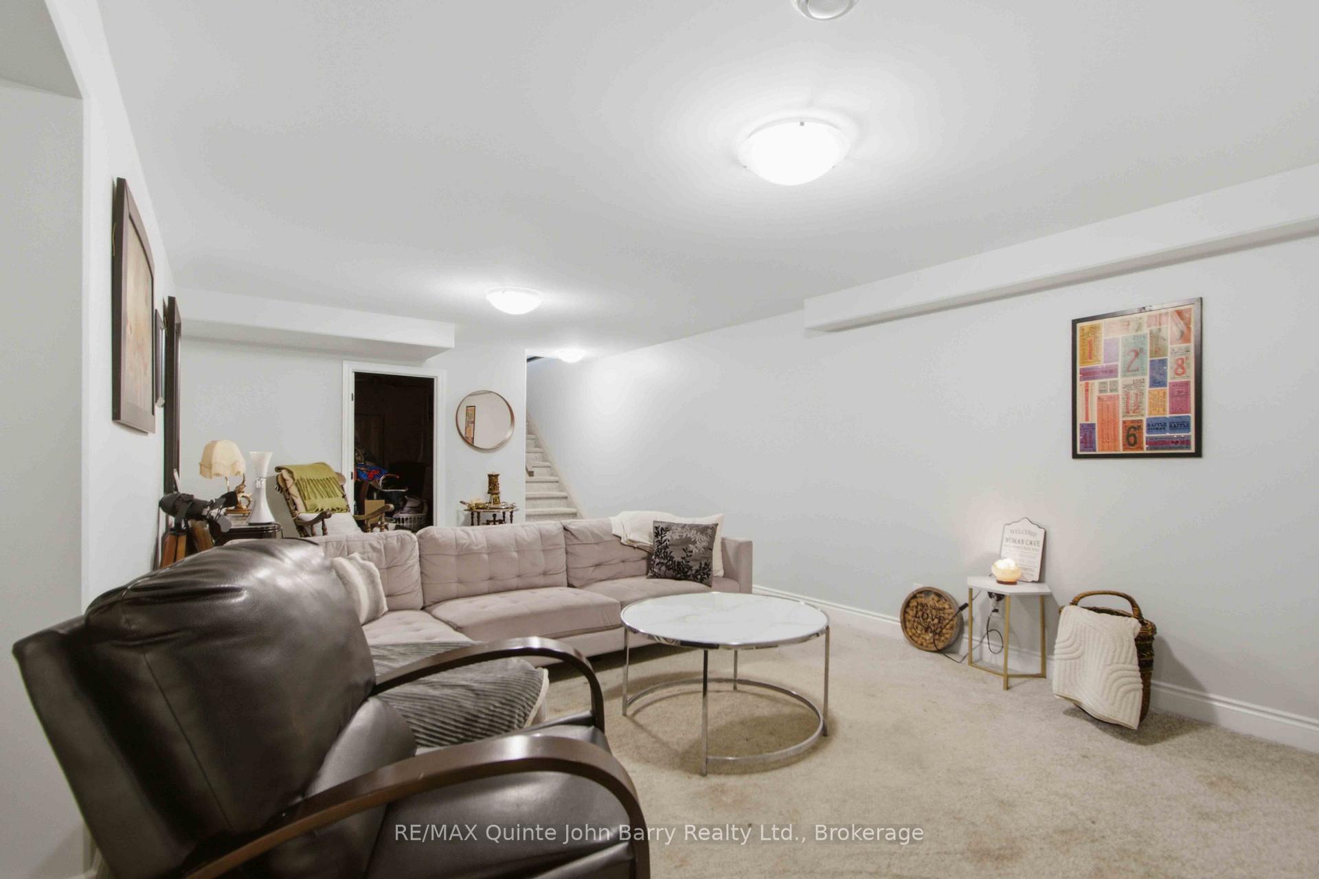 Photo 22 of 28 Raycroft Drive, Belleville, Thurlow Ward — HOMEH