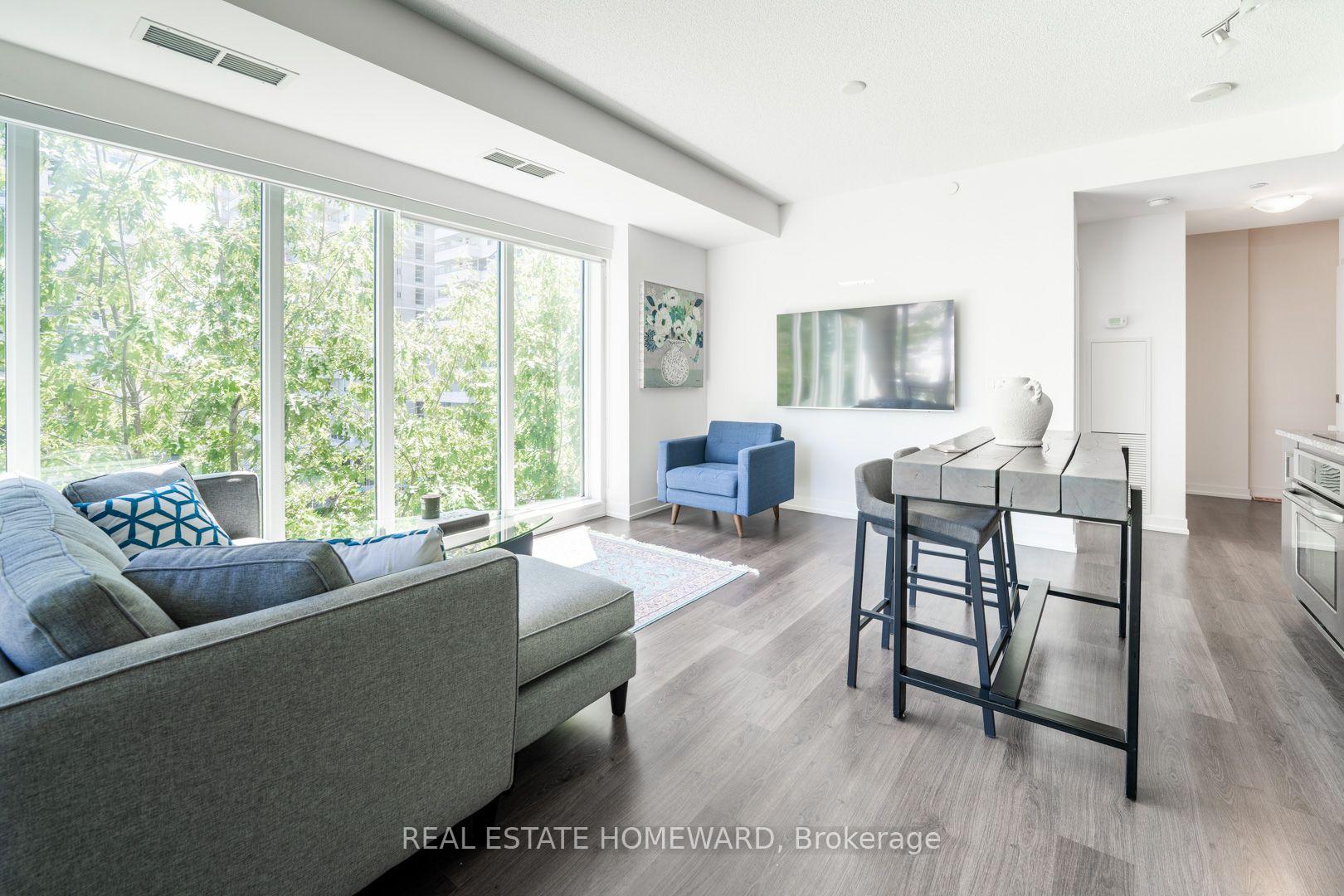 Photo 5 of Unit 312, 98 Lillian Street, Toronto, Mount Pleasant West — HOMEH