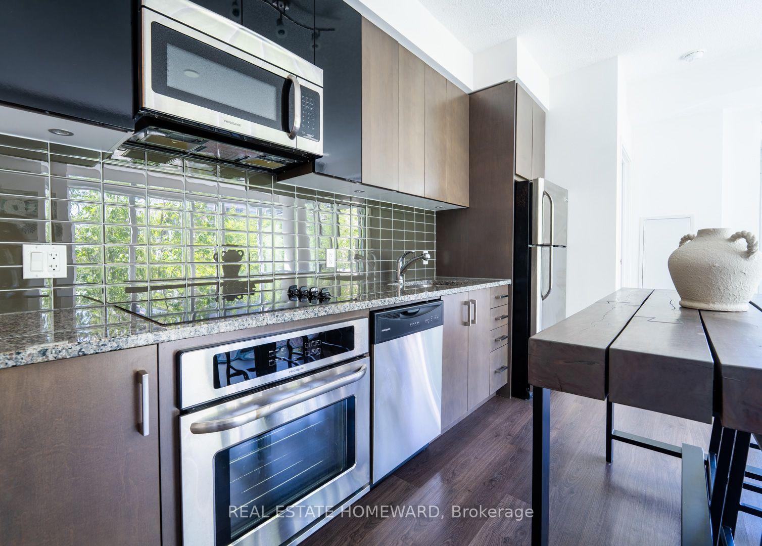 Photo 12 of Unit 312, 98 Lillian Street, Toronto, Mount Pleasant West — HOMEH
