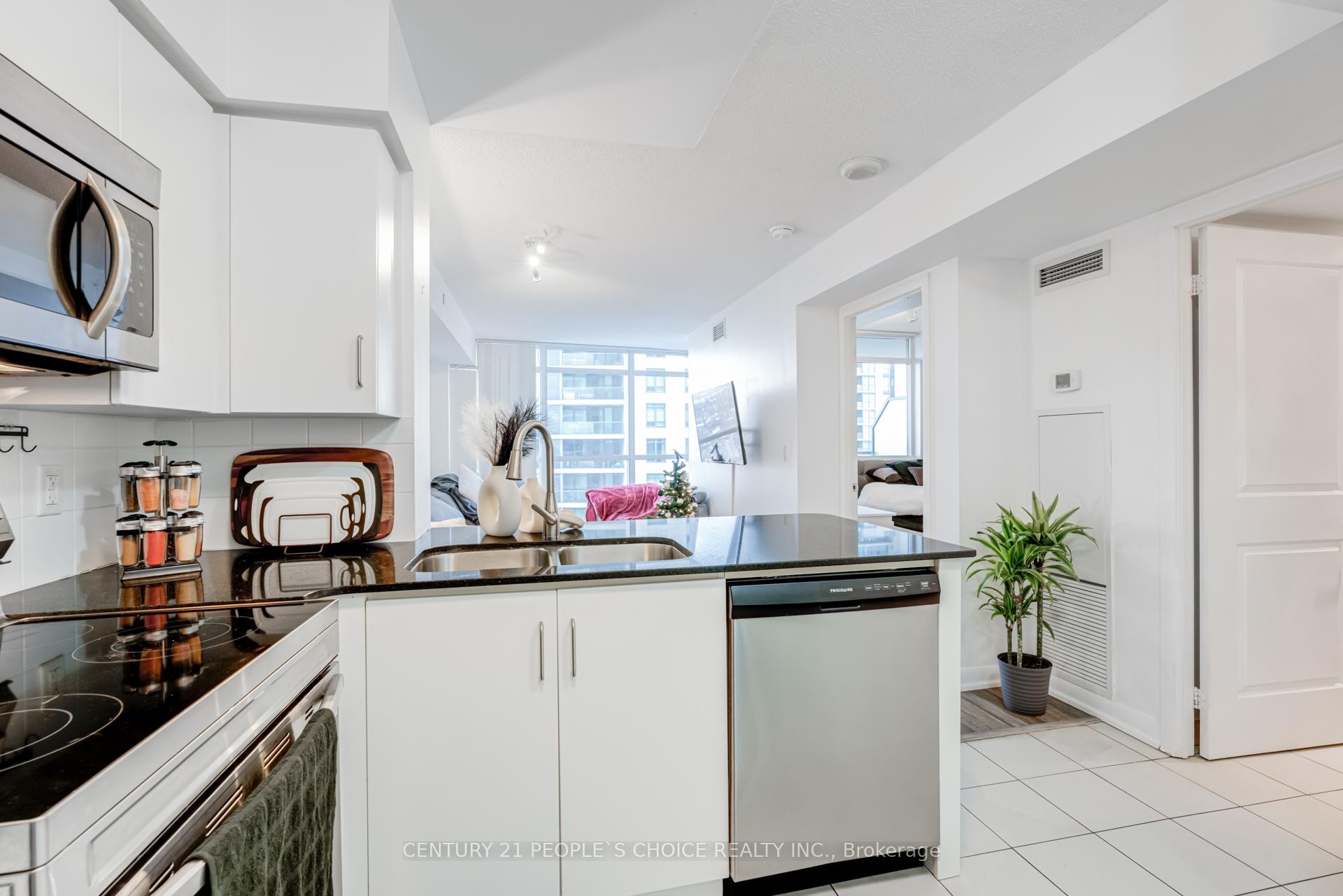 Photo 7 of Unit 2005, 215 Sherway Gardens Road, Etobicoke, Islington-City Centre West — HOMEH