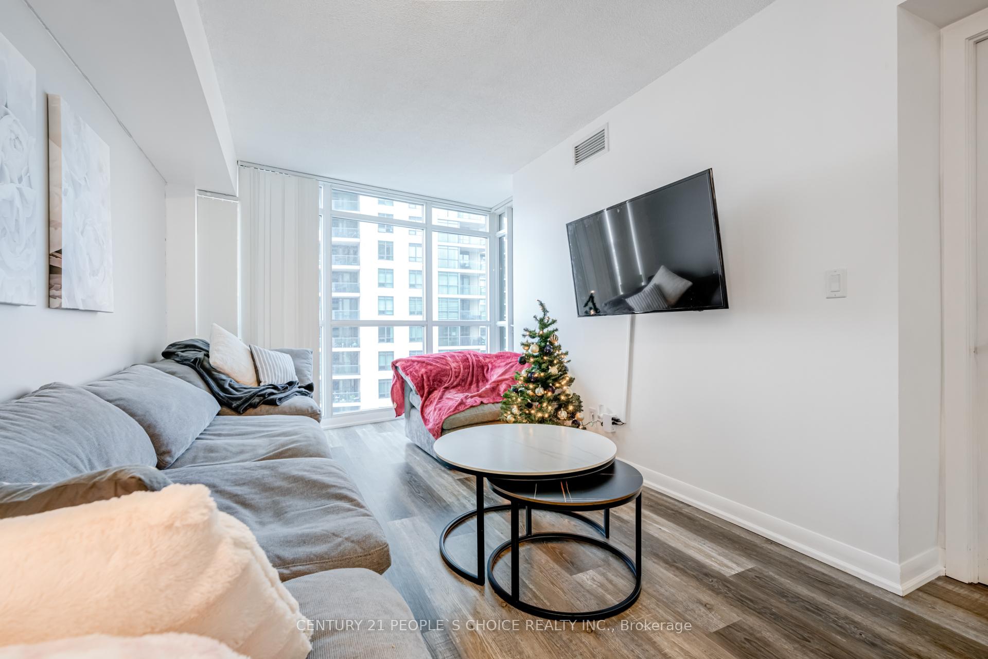 Photo 10 of Unit 2005, 215 Sherway Gardens Road, Etobicoke, Islington-City Centre West — HOMEH