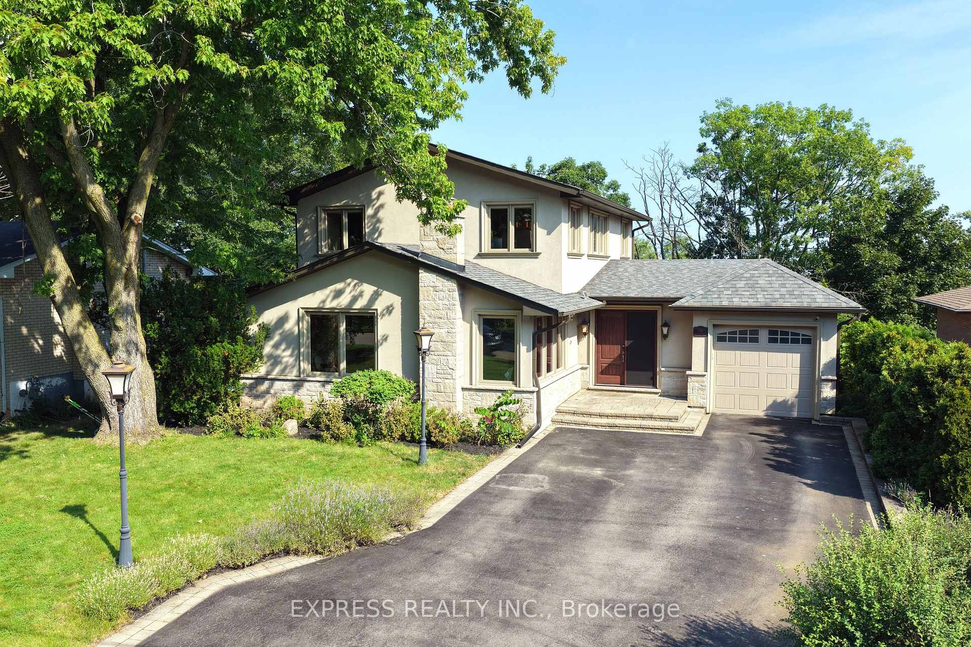 Front of 506 Falgarwood Drive